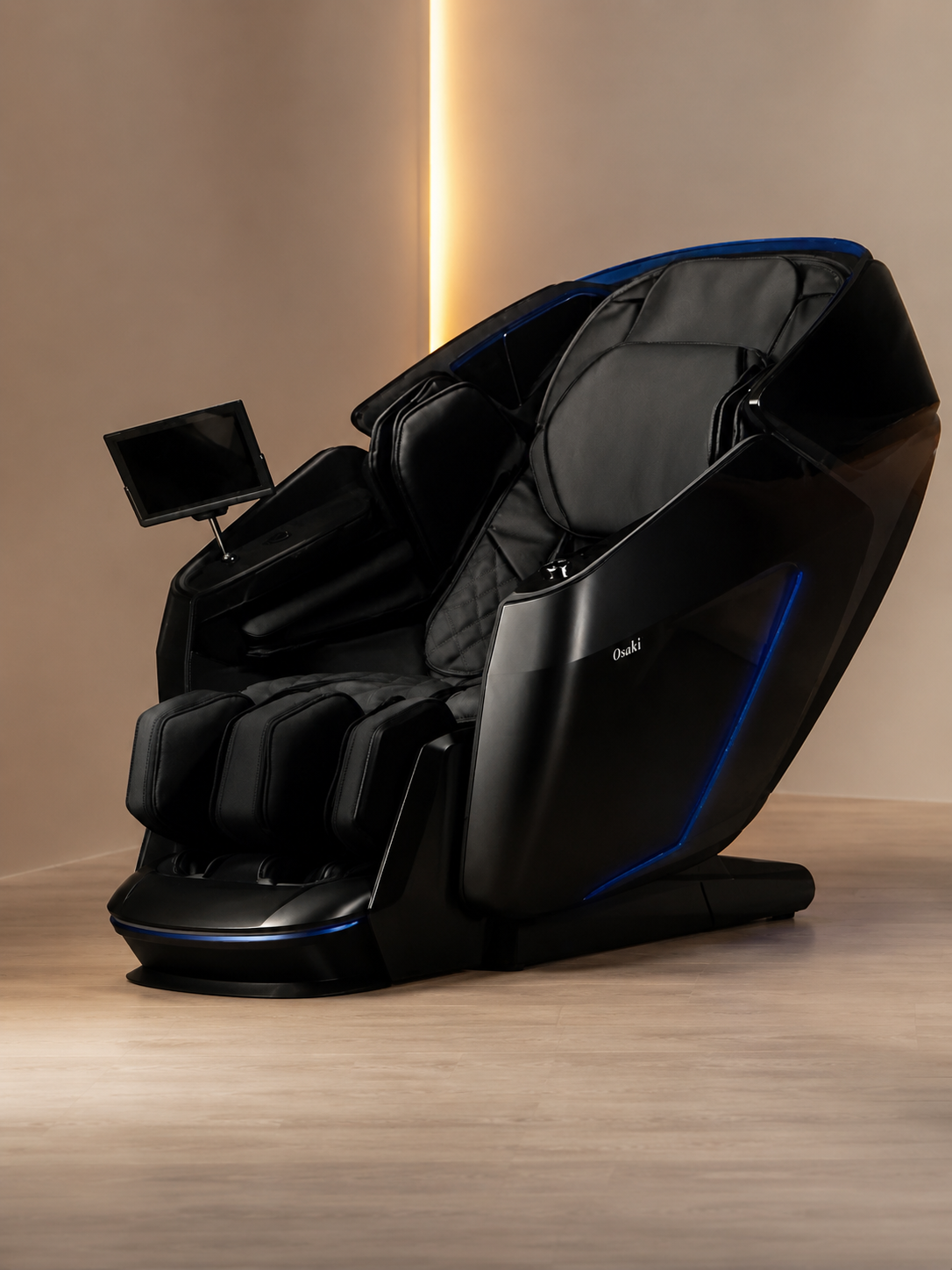 Massage chair at Qumi Ori Oshkosh
