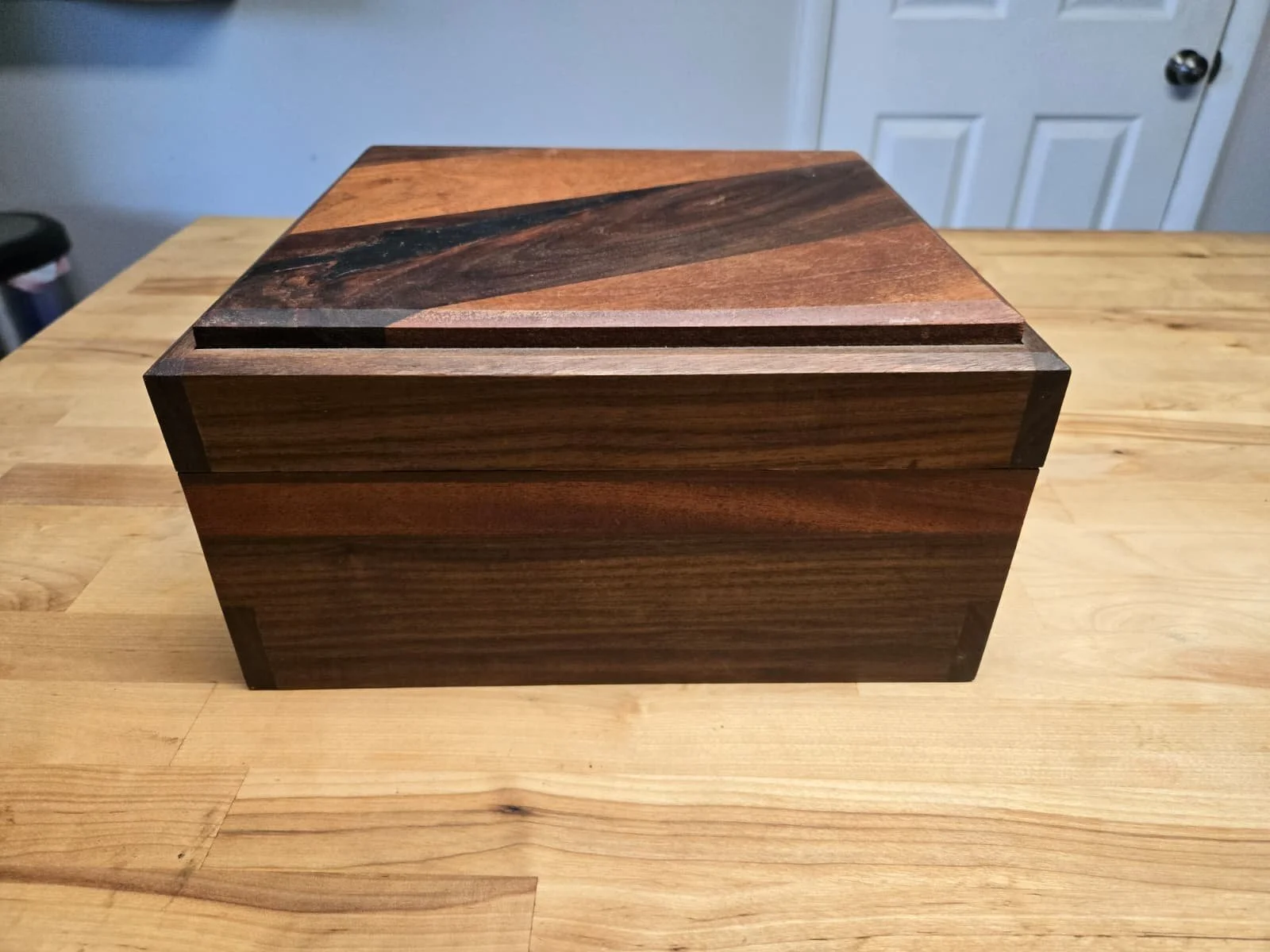 Black walnut and mahogany humidor