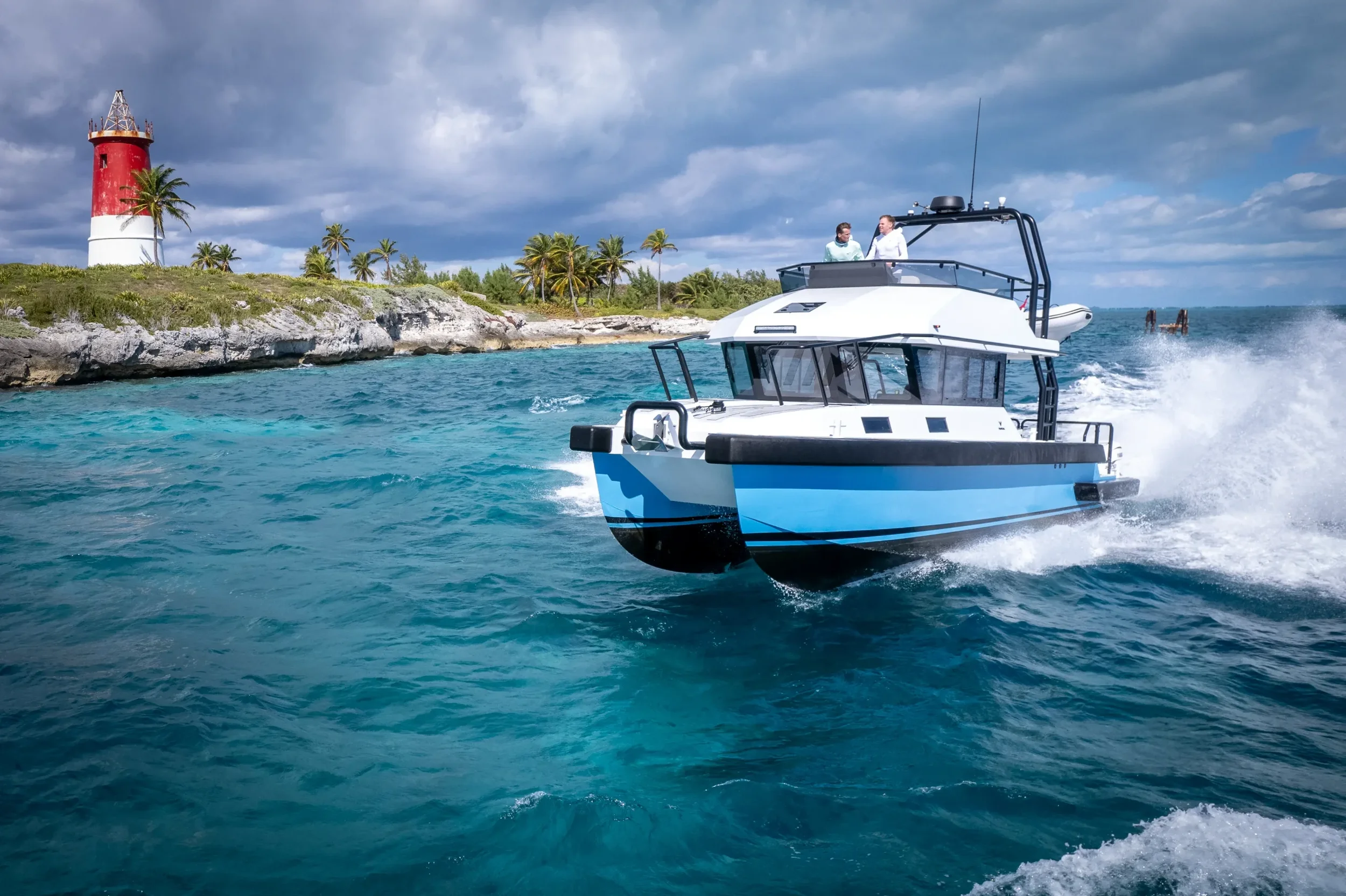 Vandal-in-bimini-scaled.webp