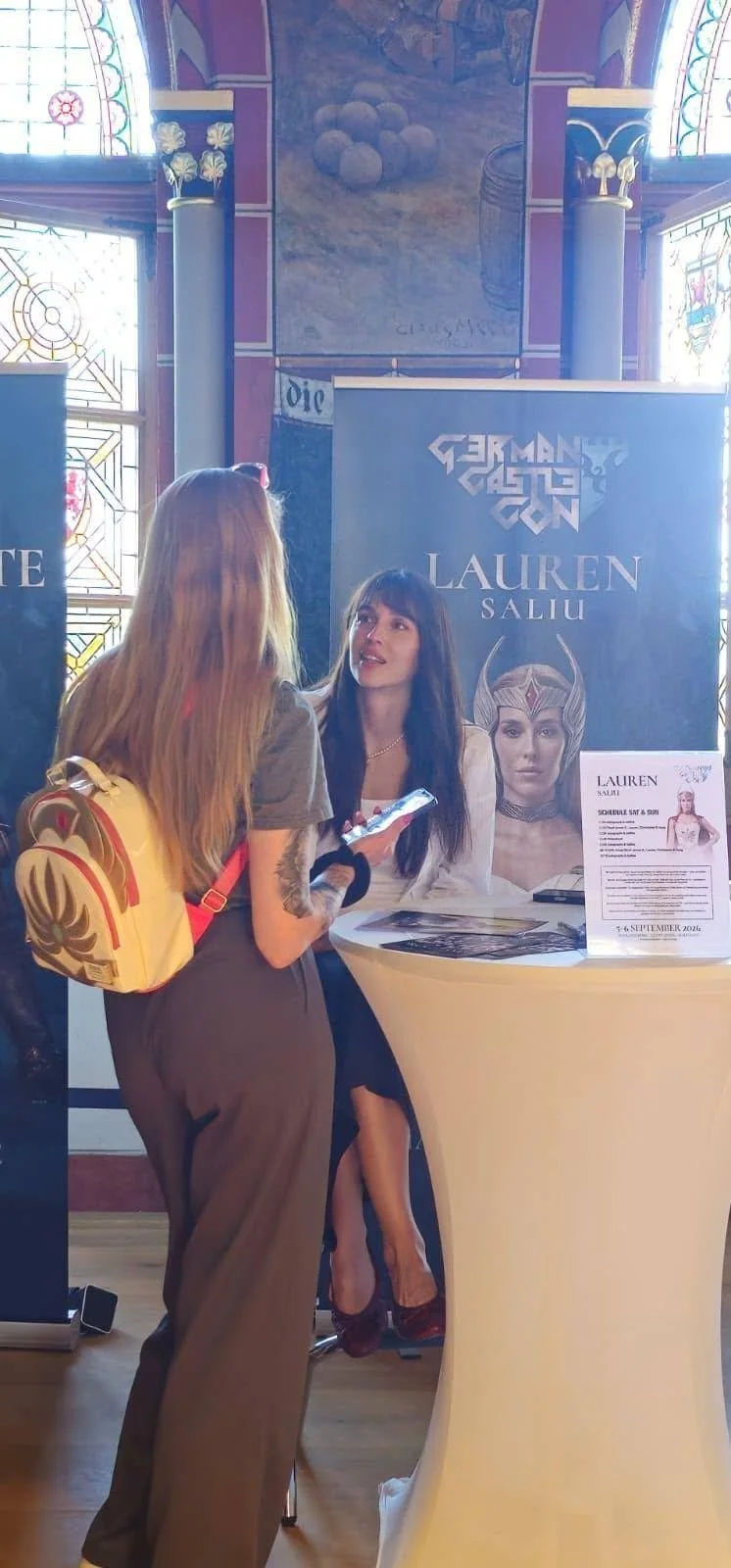 Lauren Saliu meeting fans at German Castle Con