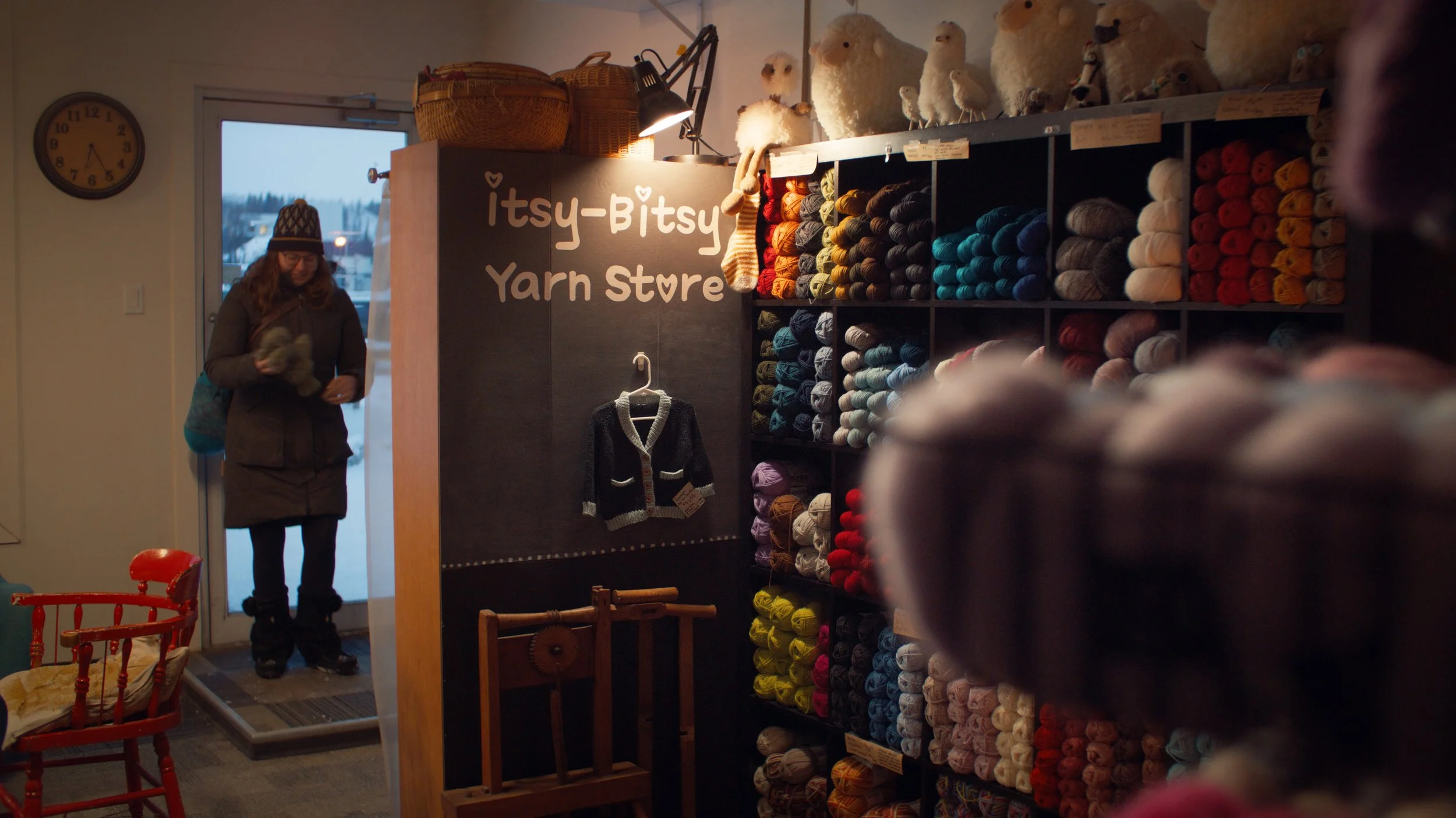 6_MyKnittingCircle_10015403_color_EPK.jpg