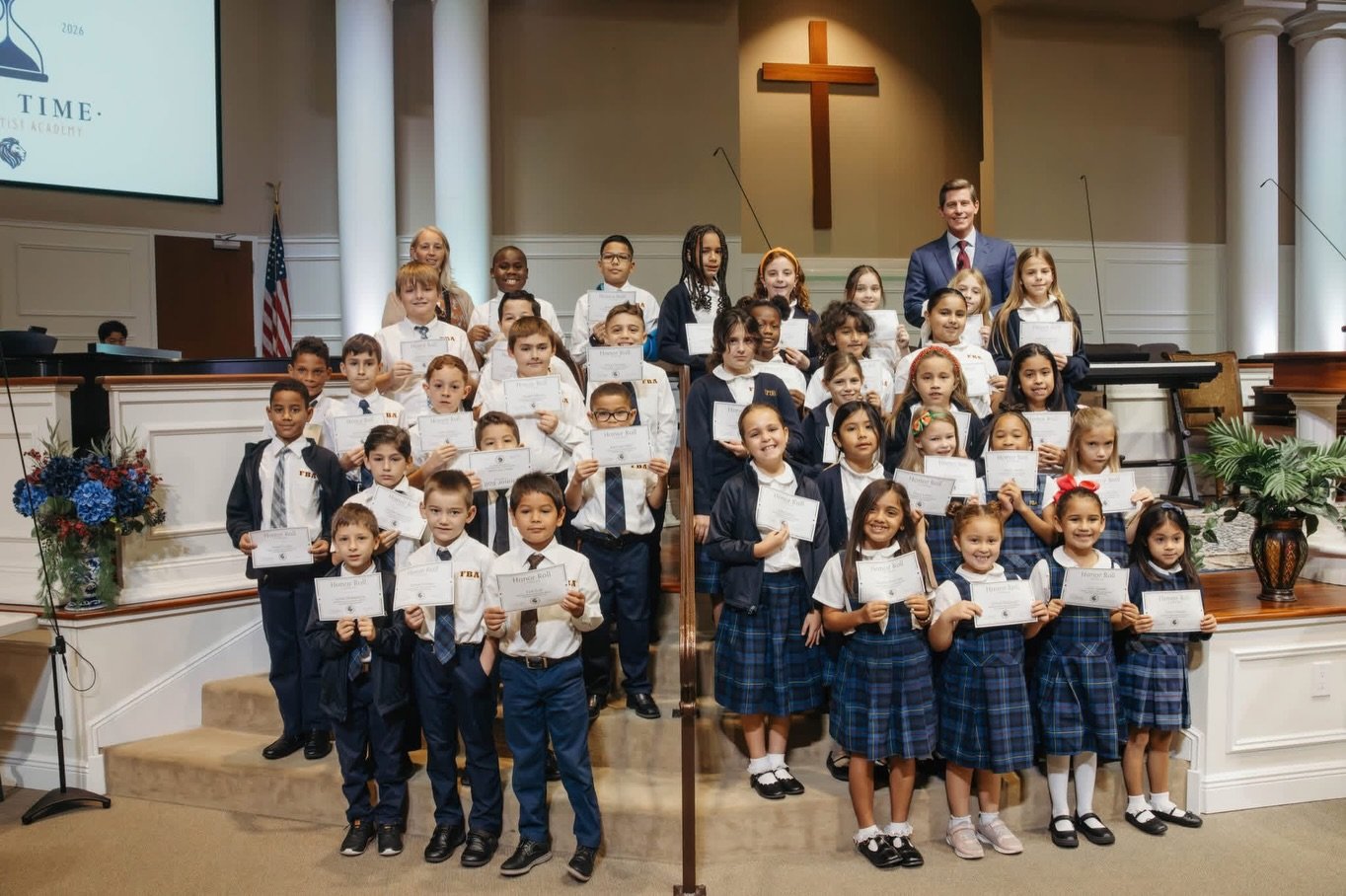 Honor Roll ✨
1. Elementary AB Honor Roll
2. Elementary A Honor Roll
3. Upper AB Honor Roll
4. Upper A Honor Roll

We celebrate the hard work, commitment, and determination these students have demonstrated toward academic excellence.