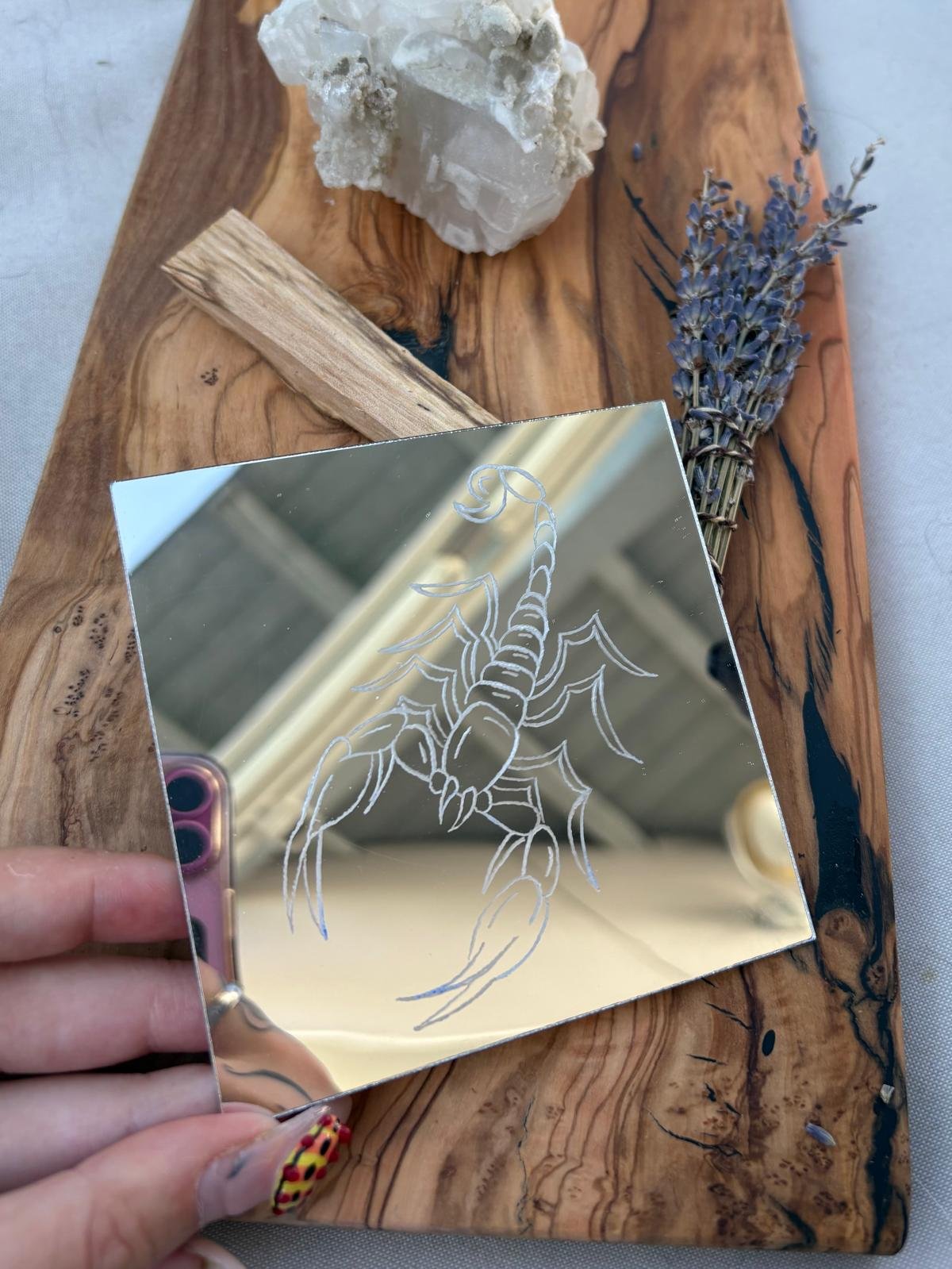 scorpio mirror