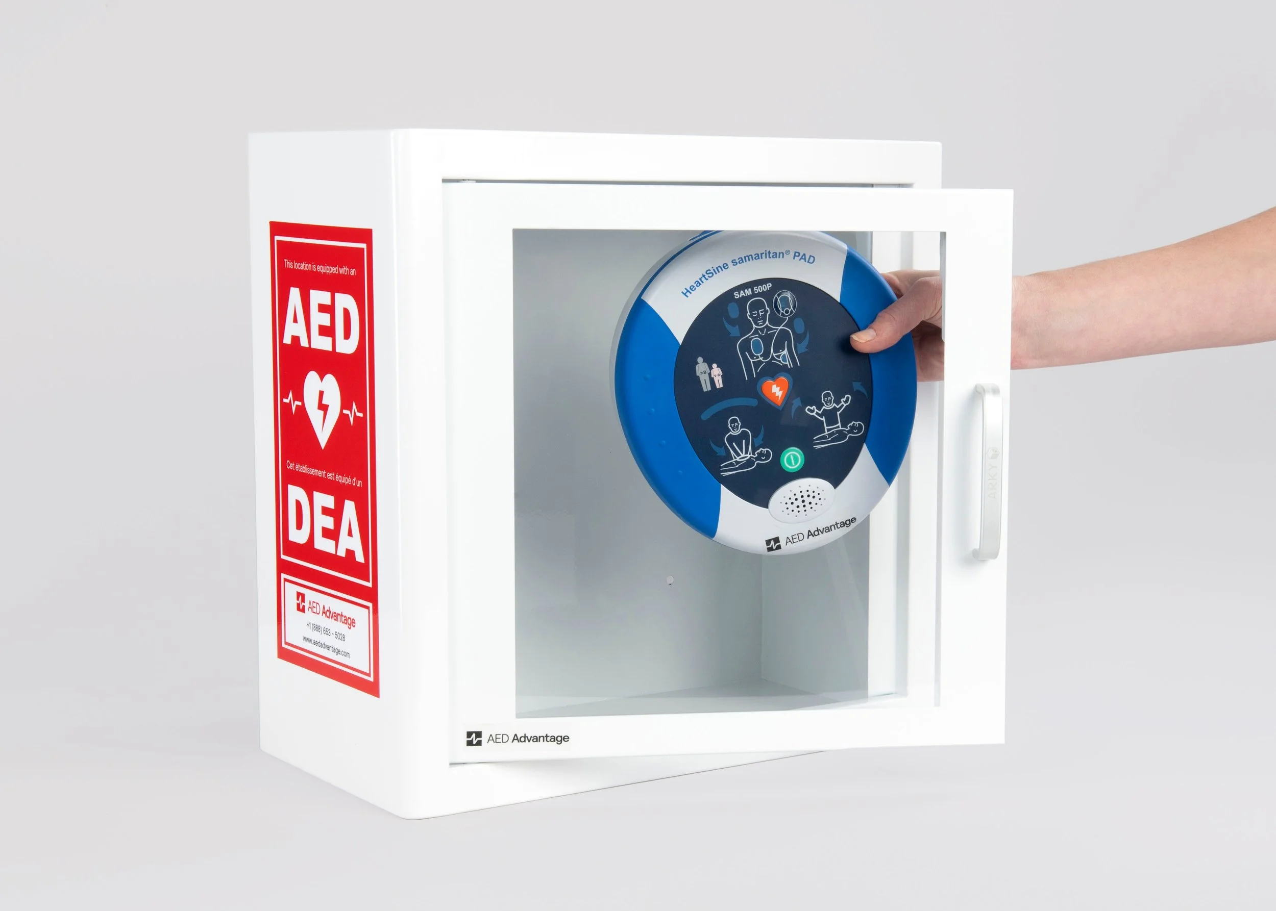 heartsine-500p-aed-and-cabinet.jpg