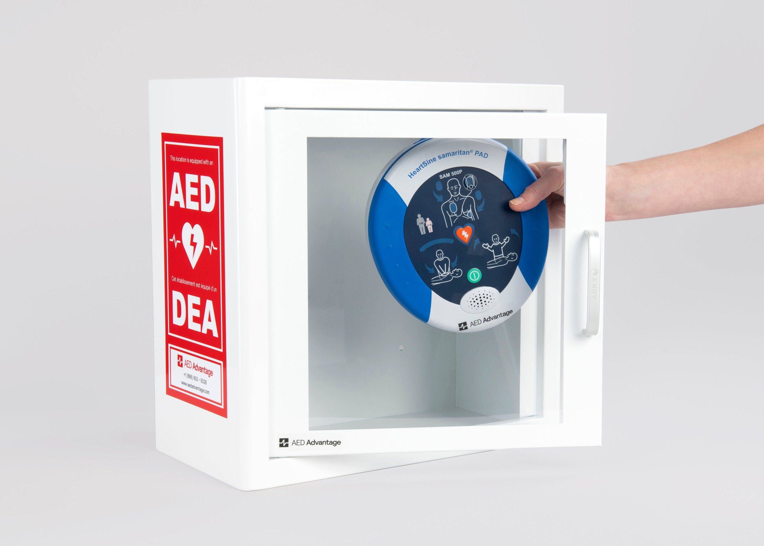 heartsine-500p-aed-and-cabinet.jpg