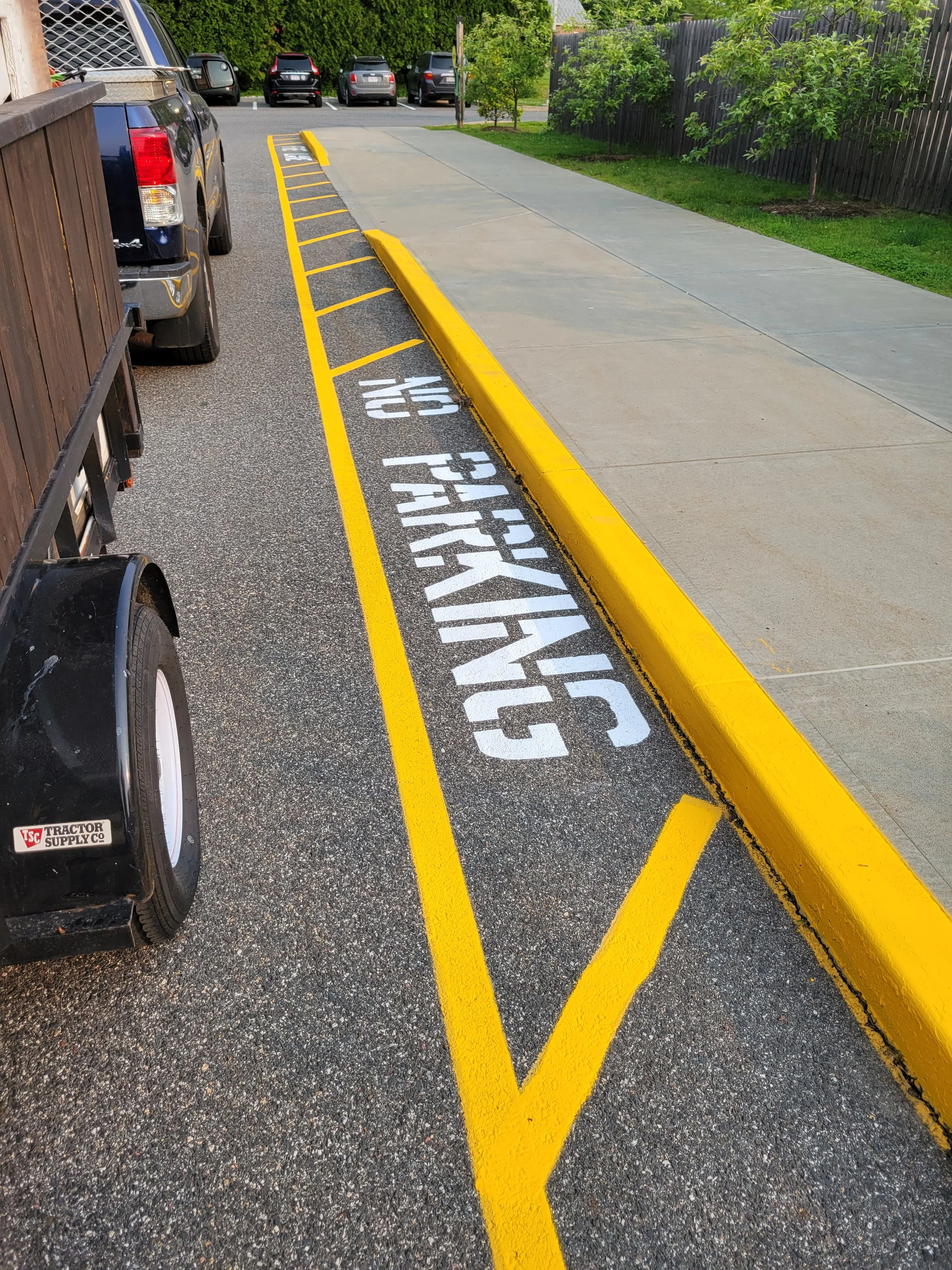no parking re striping for a retail store