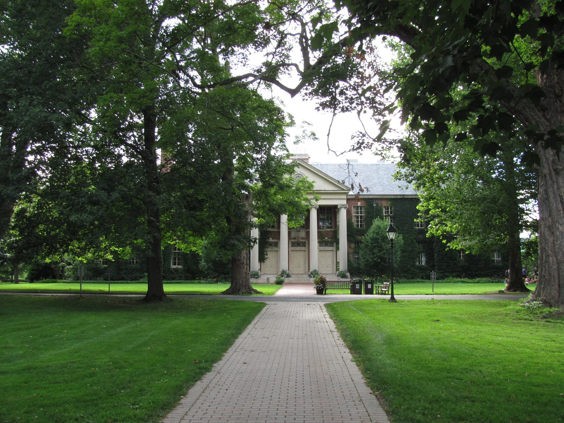 deerfield academy building