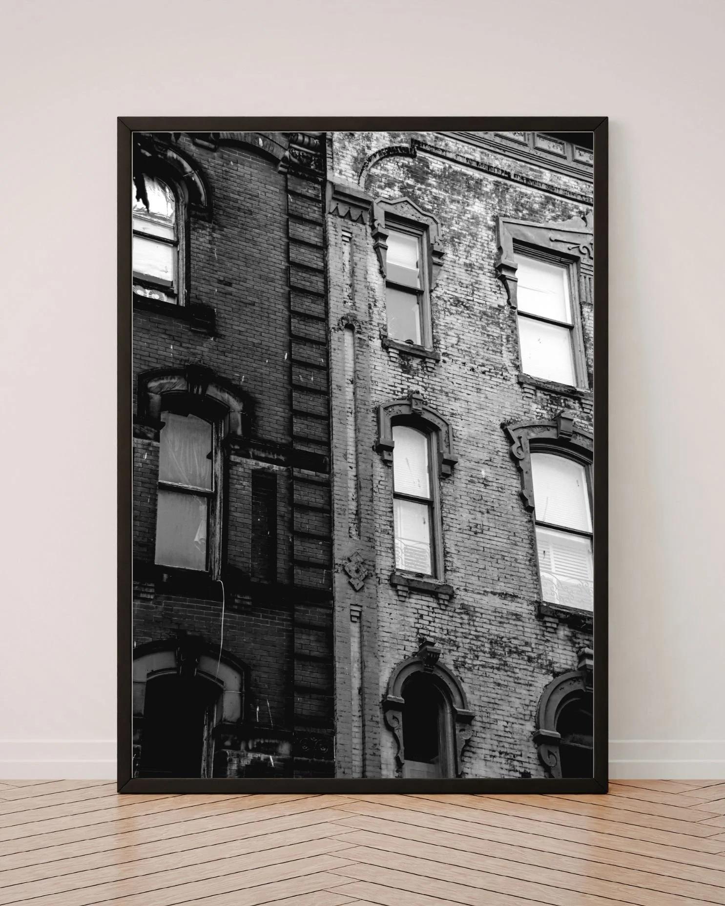 Split | Black & White