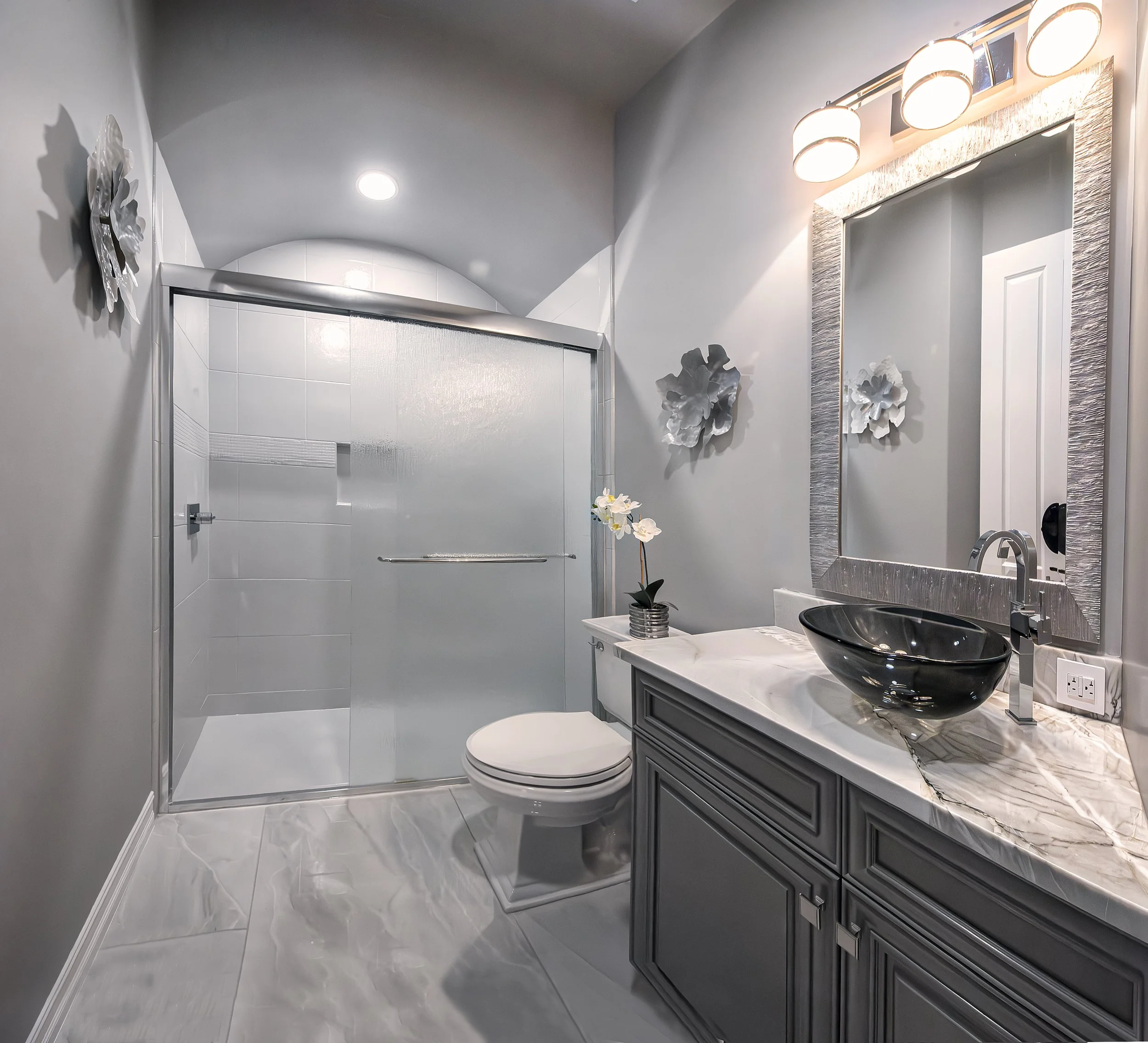 guest bathroom 1 copy.jpeg