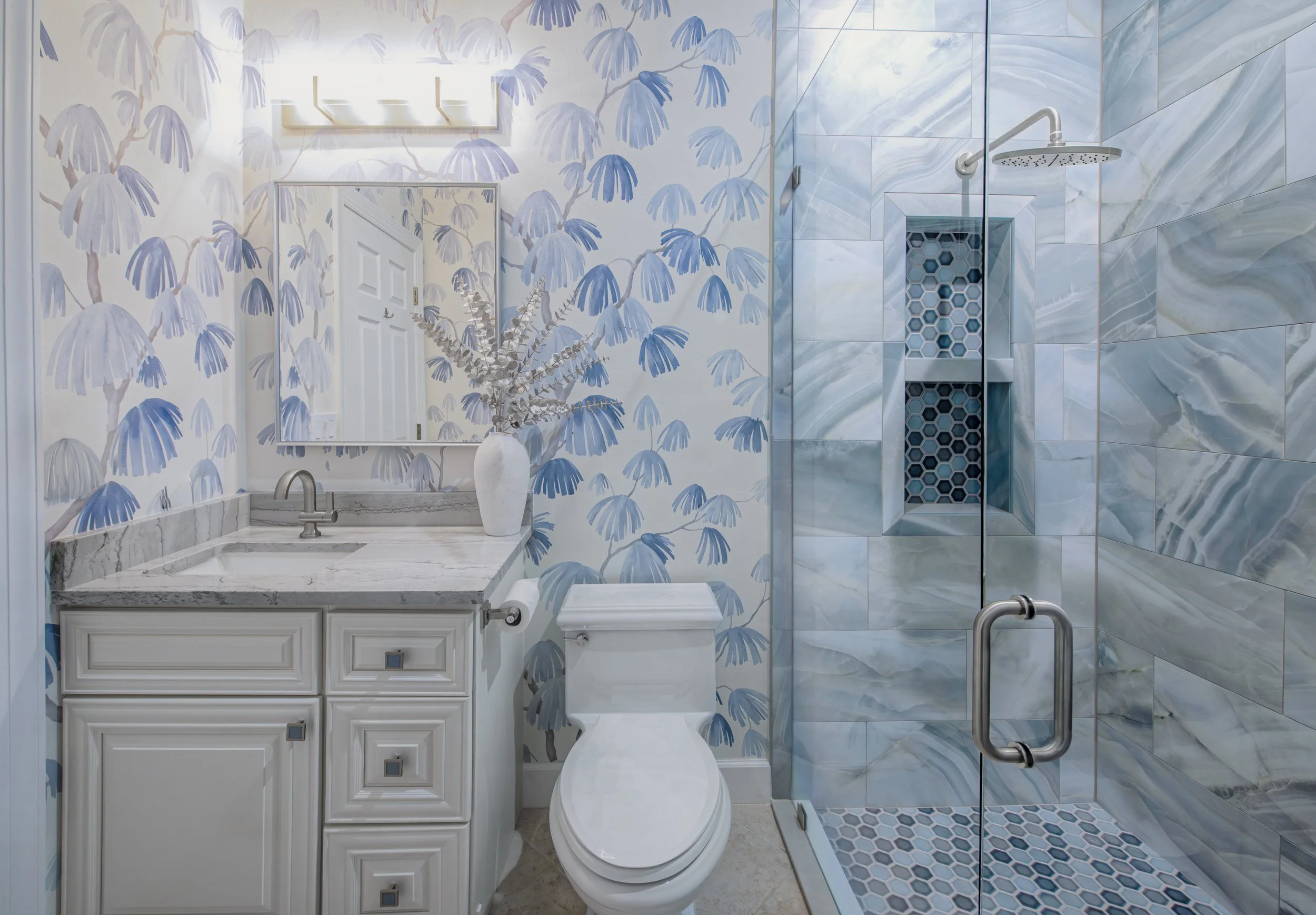 Small Bathroom 4 _DSC4185.jpeg