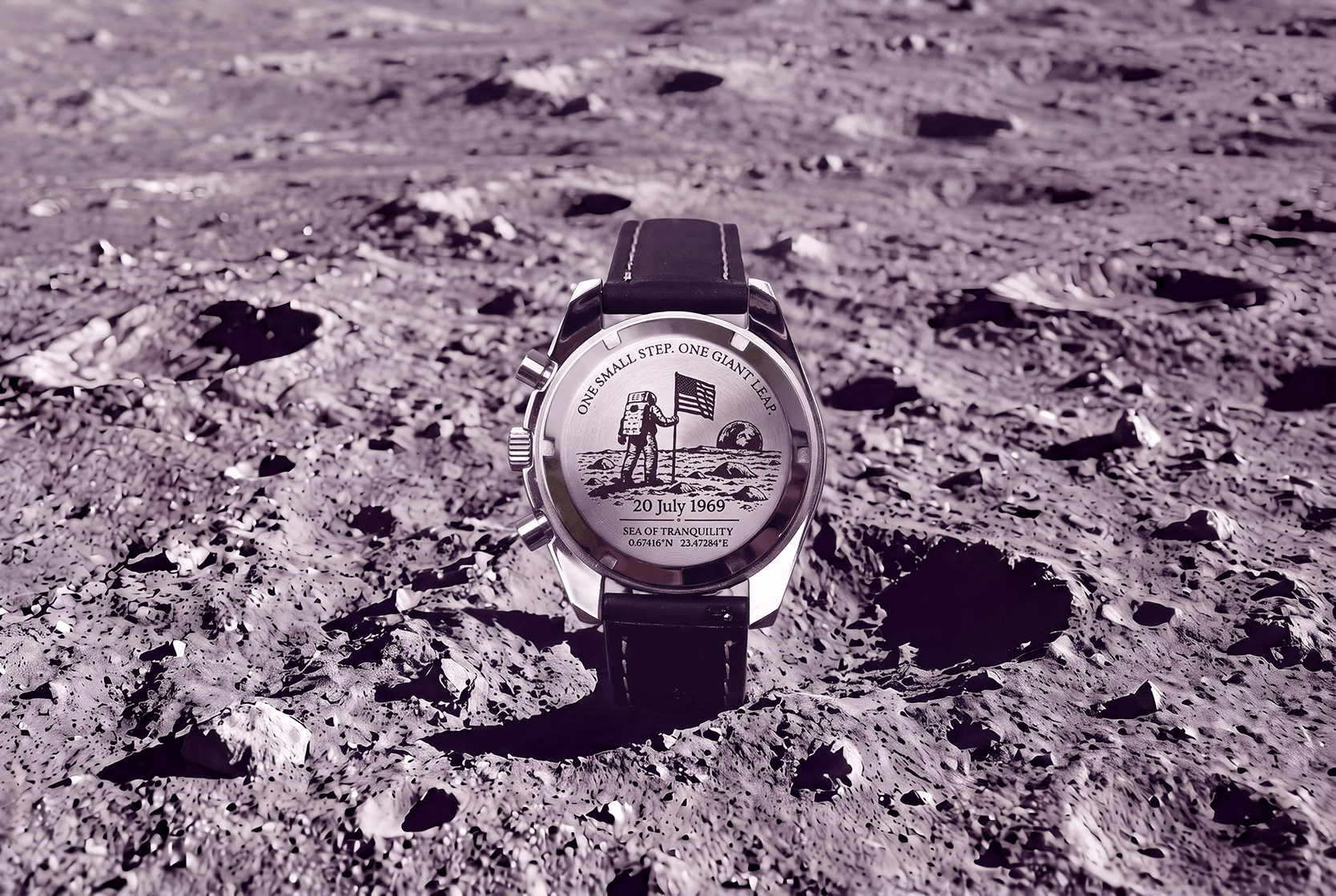 Moonlanding_Caseback_scene_Sm.png