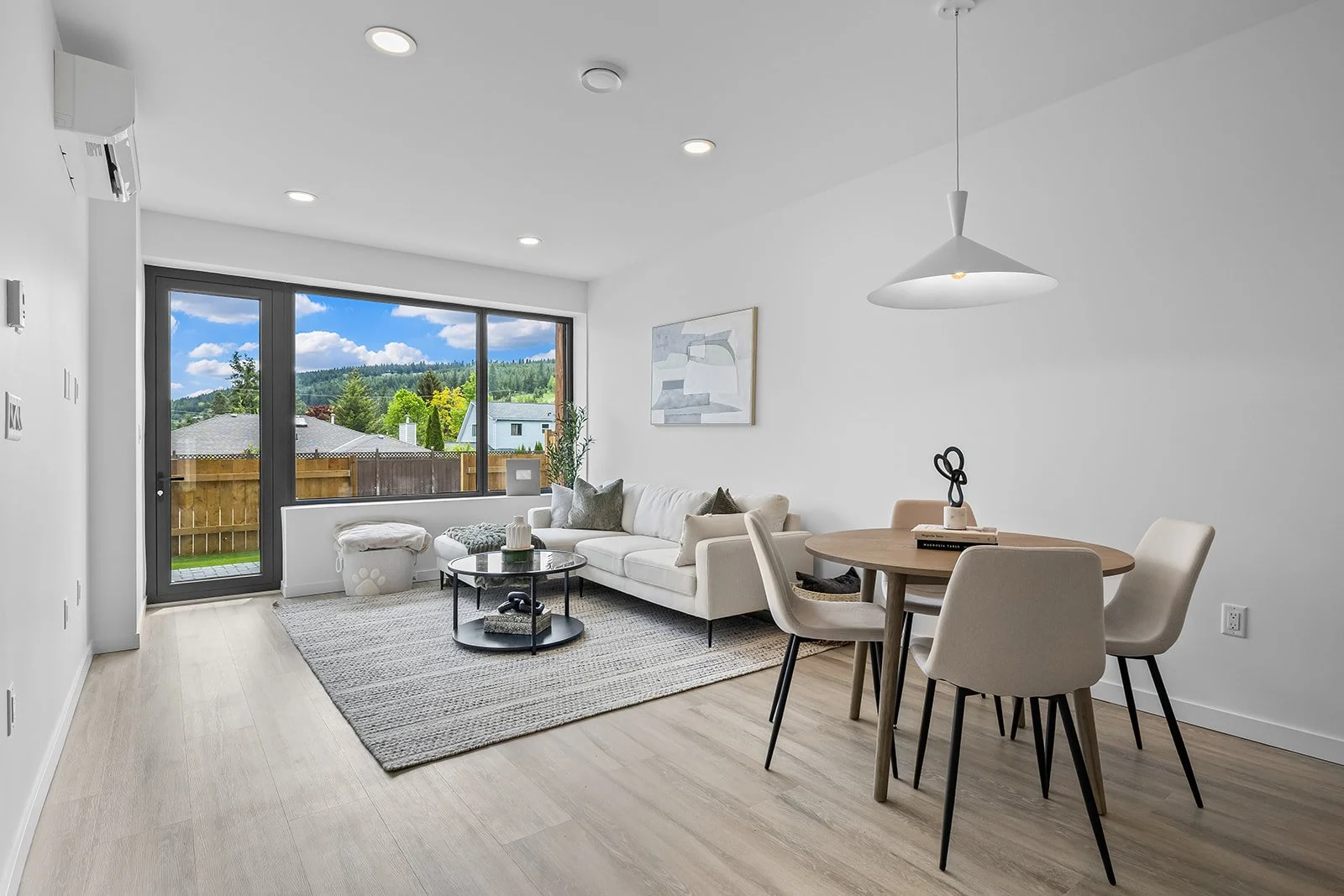 2 - 3210 Salmon Road-11.jpg