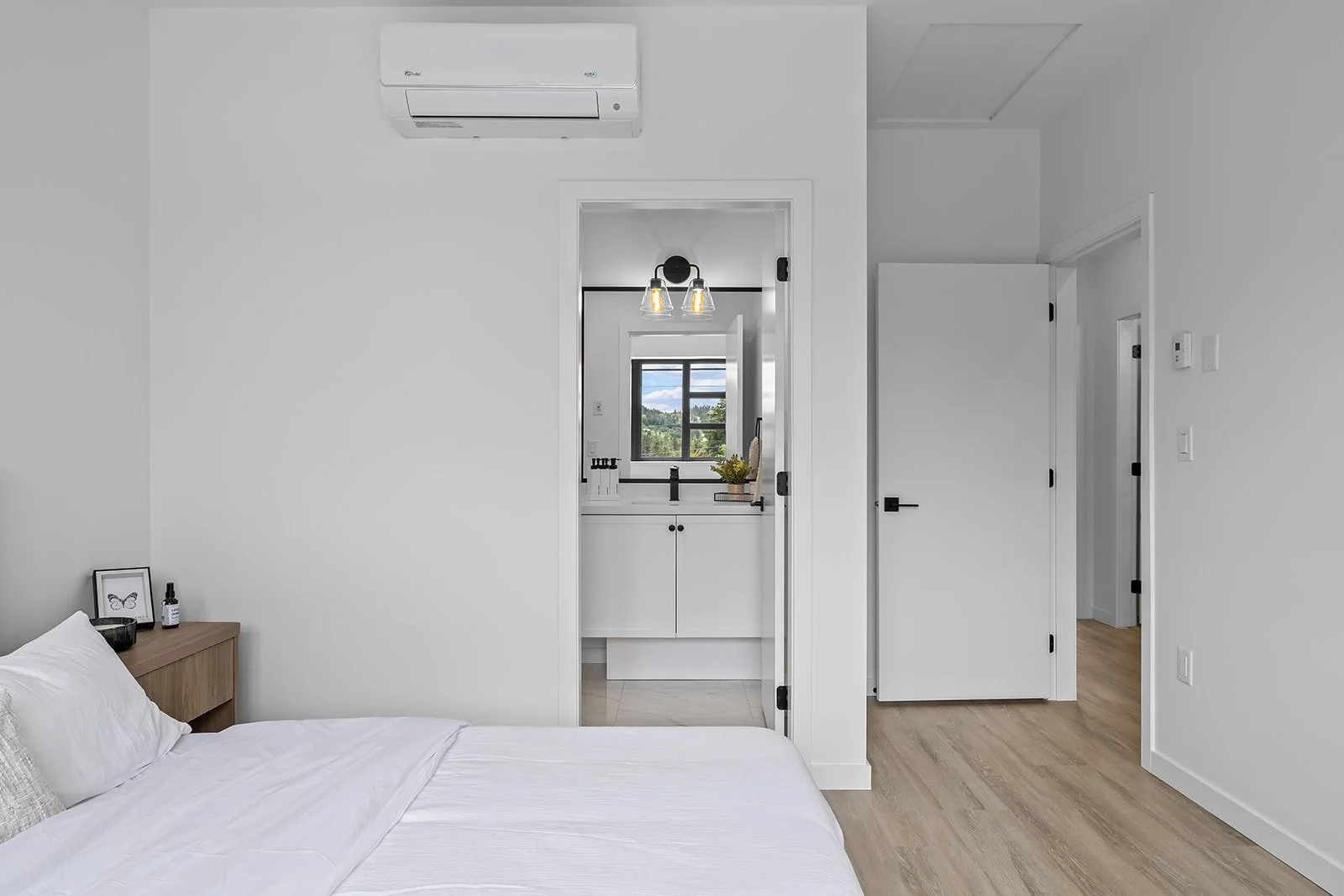 2 - 3210 Salmon Road-26.jpg