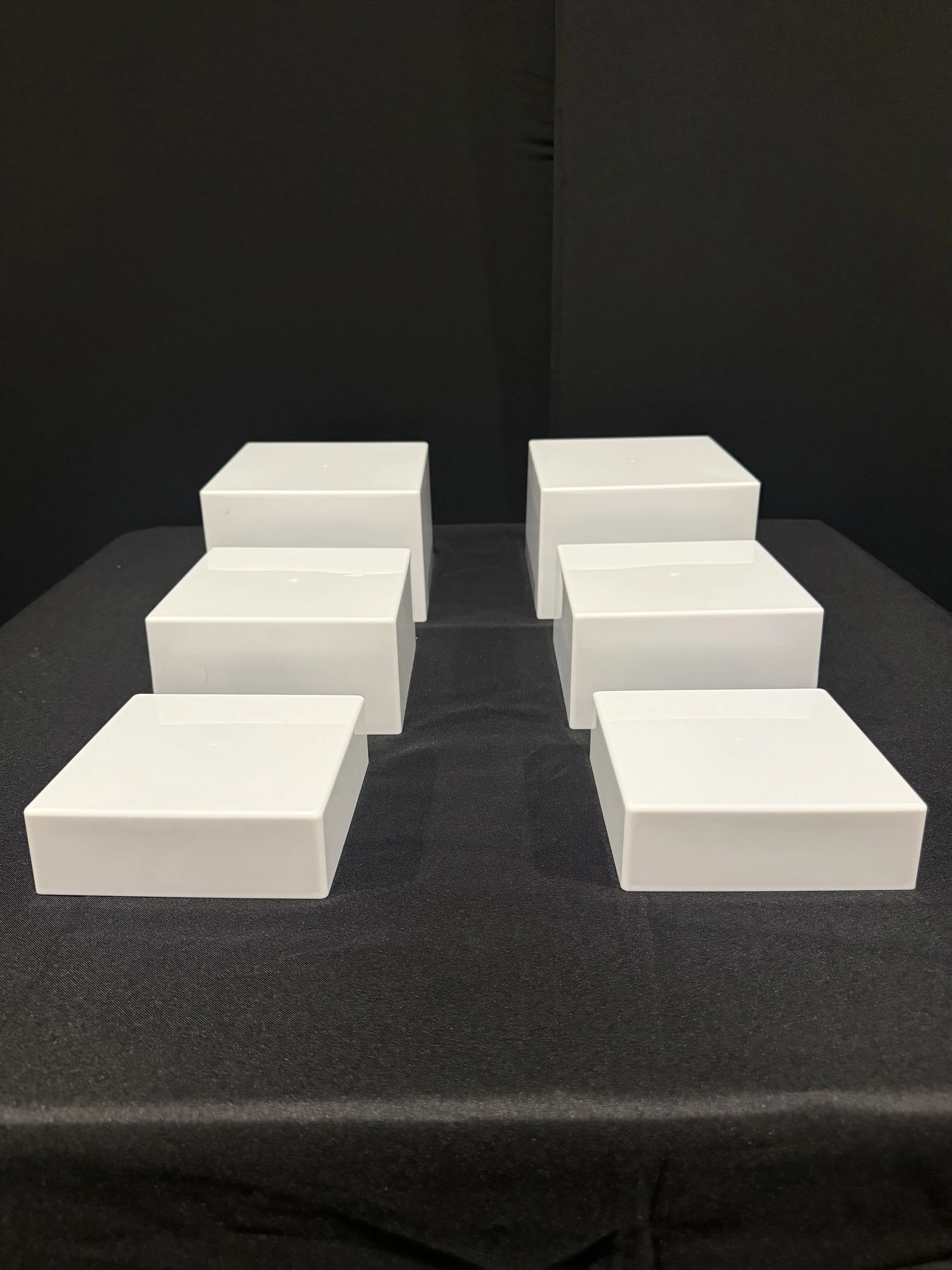 White Stand Set