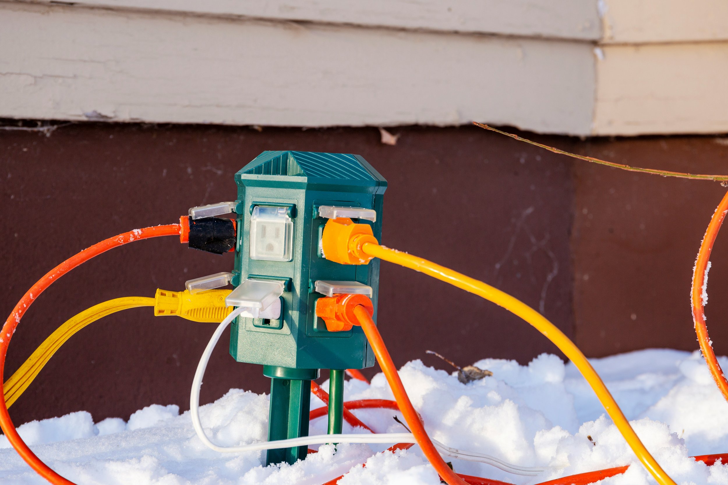 Frustrated with a lack of outdoor power outlets? Three reasons to call a residential electric contractor!