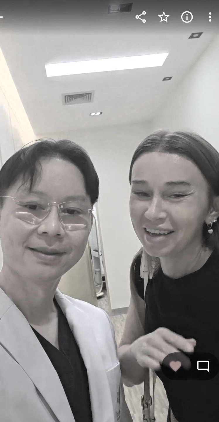 Happy Clients with dr.Dominic