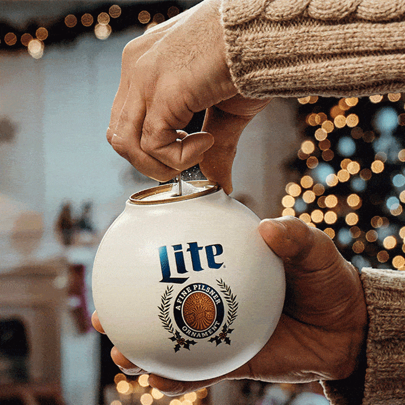 miller-lite-beernaments-drinkable-holiday-ornaments-4.gif