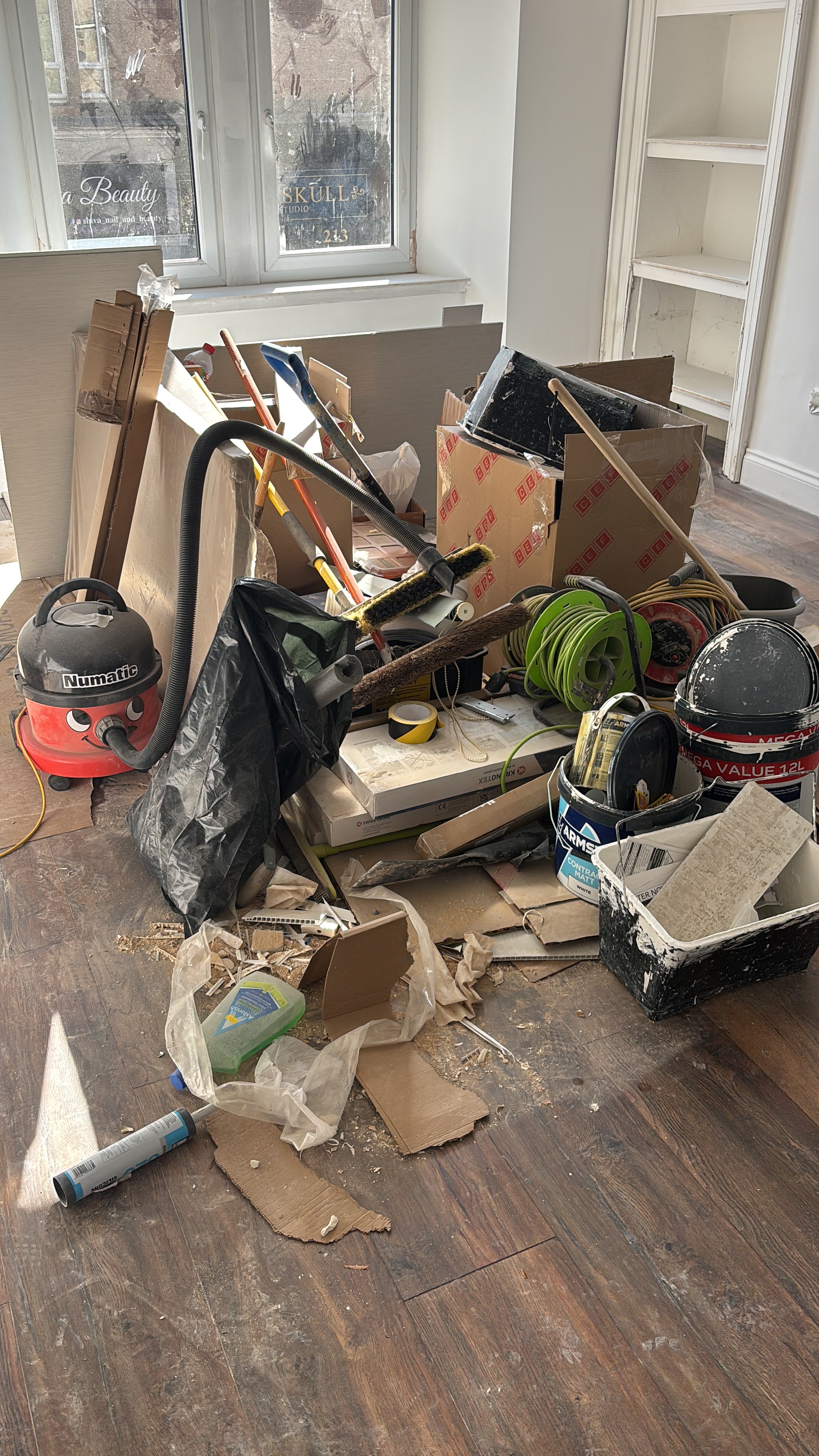 Builder & Sparkle Cleans