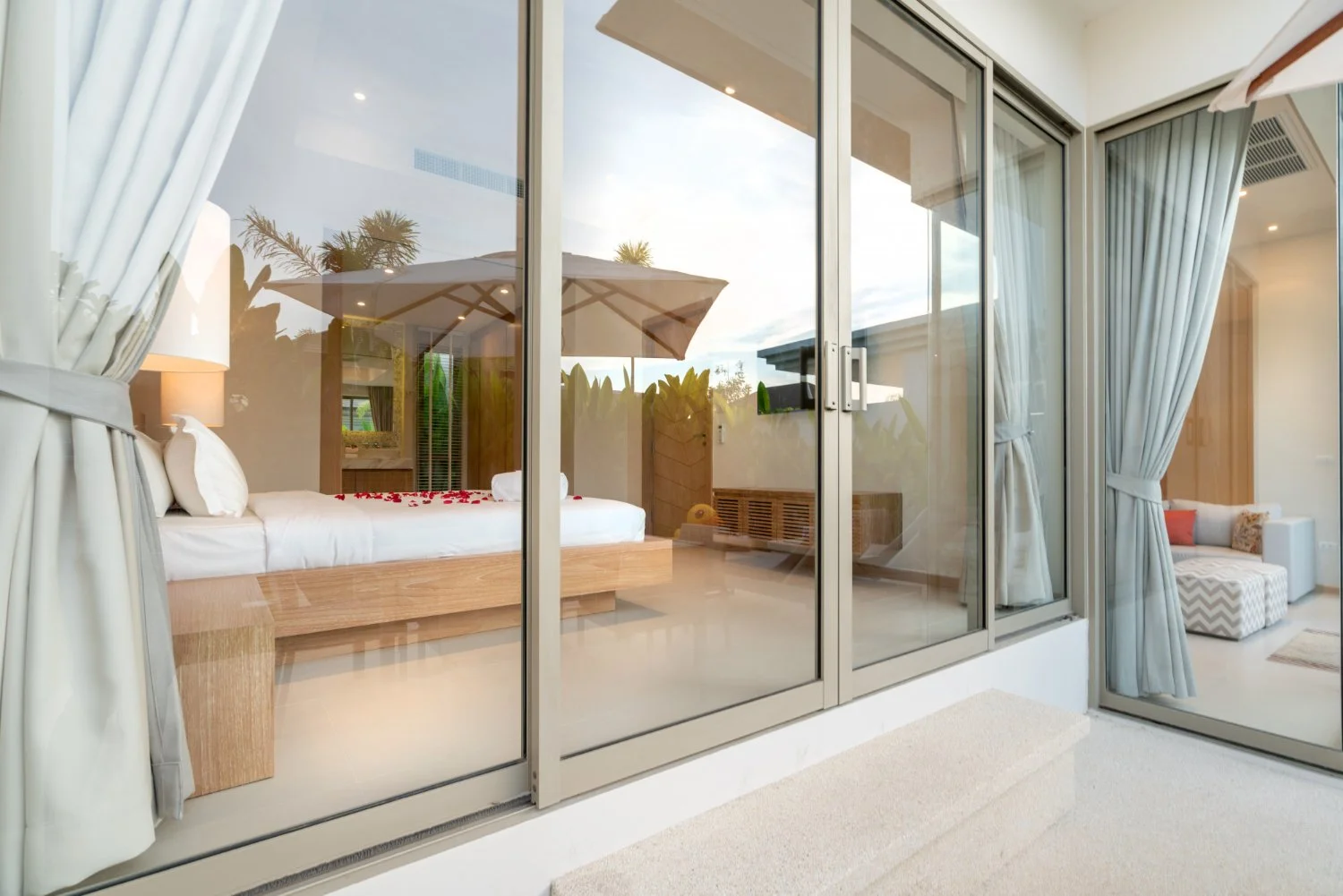 Patio door replacement for homes in Dallas, TX