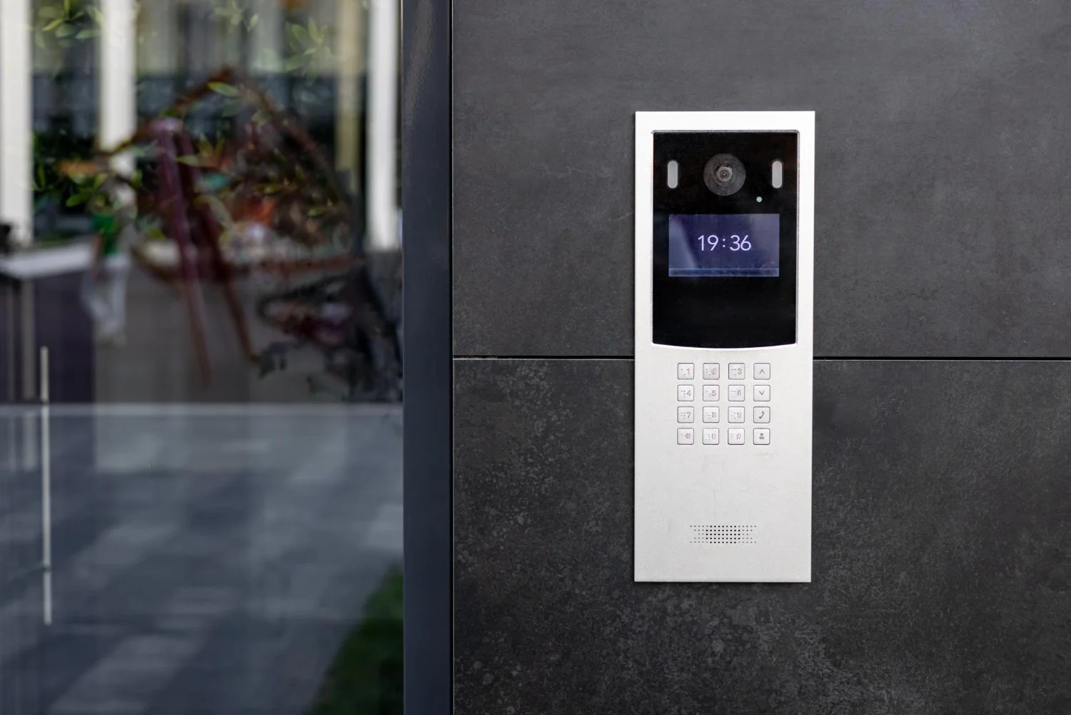 Smart doors with video doorbell compatibility in Dallas homes