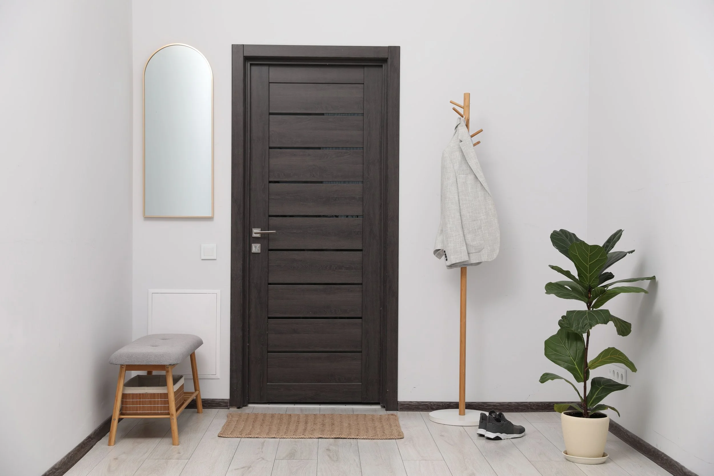 Entry door replacement for homes in Dallas, TX