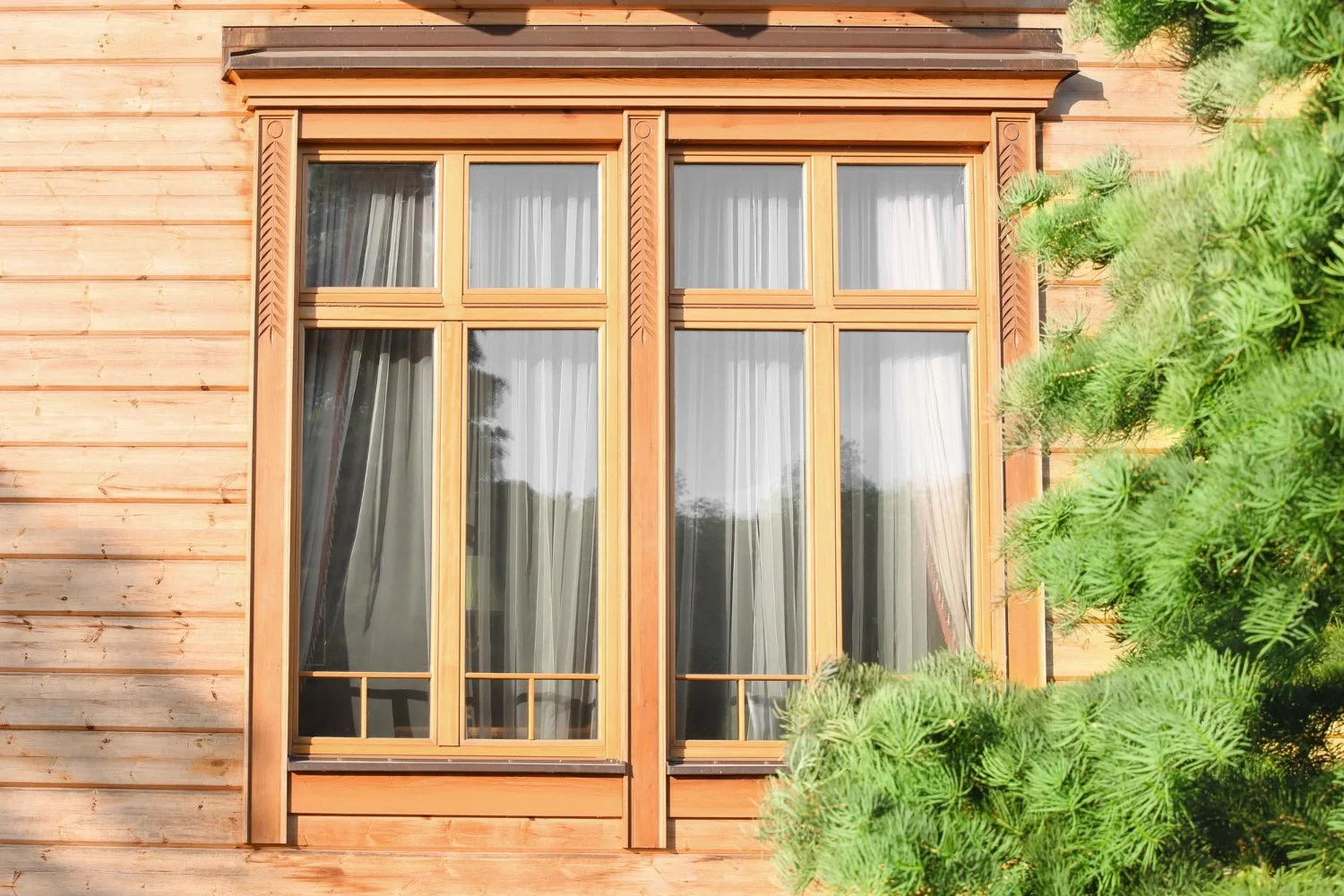 Premium wood windows for residential homes in Dallas, TX