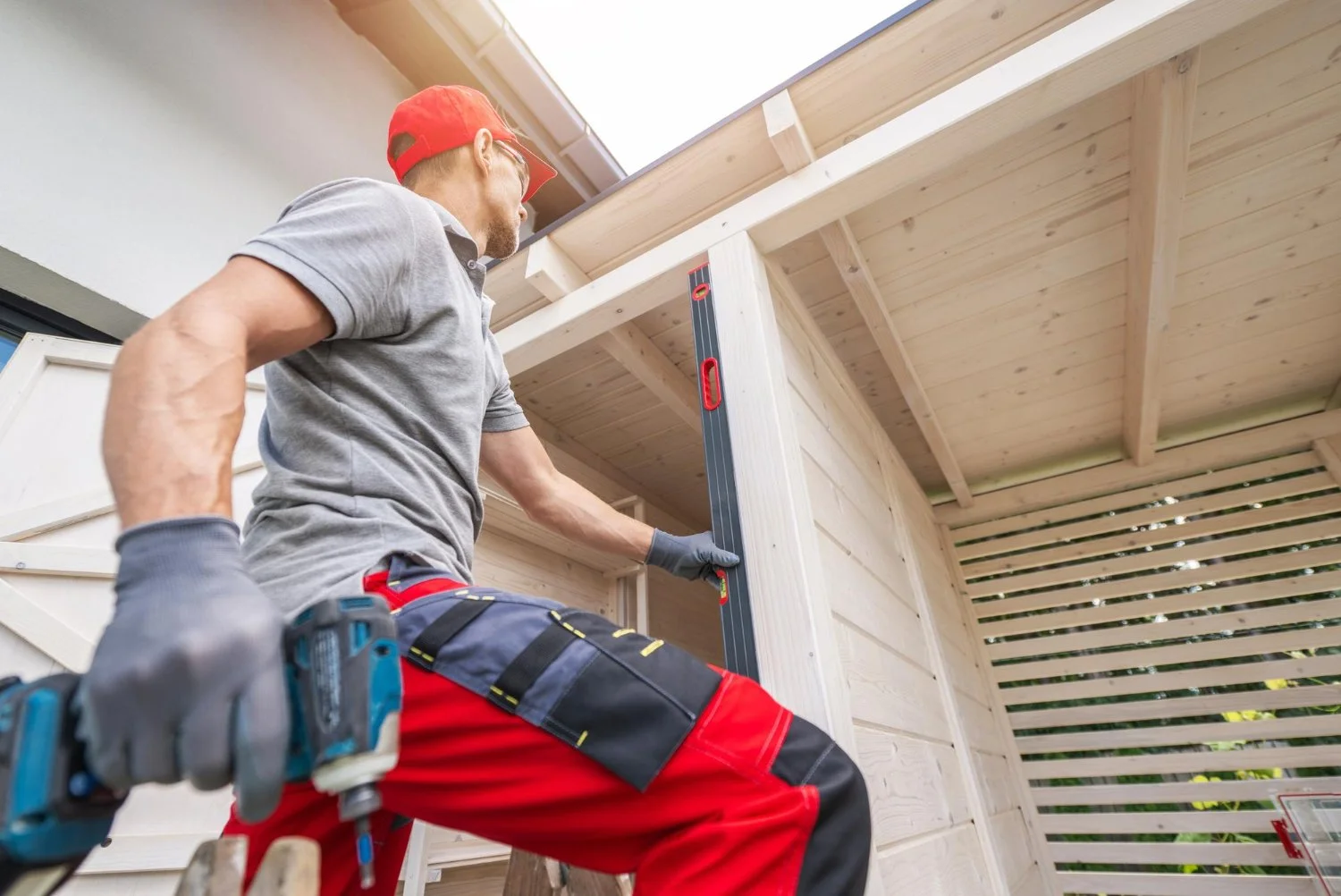 Clean and organized door installation process in Dallas, TX