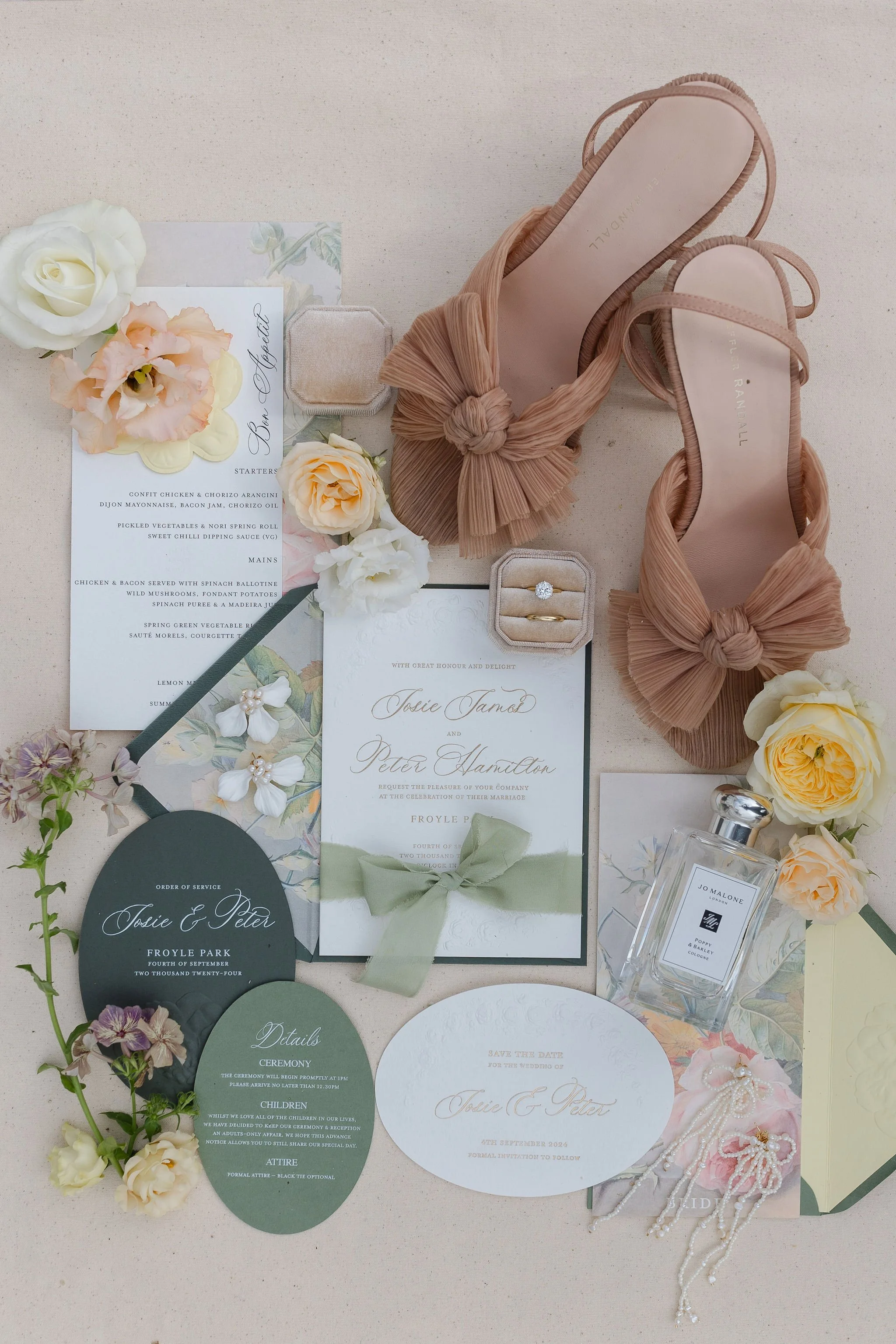 Soft peach Wedding Flowers - Surrey Wedding Florist - Froyle Park Wedding Flowers