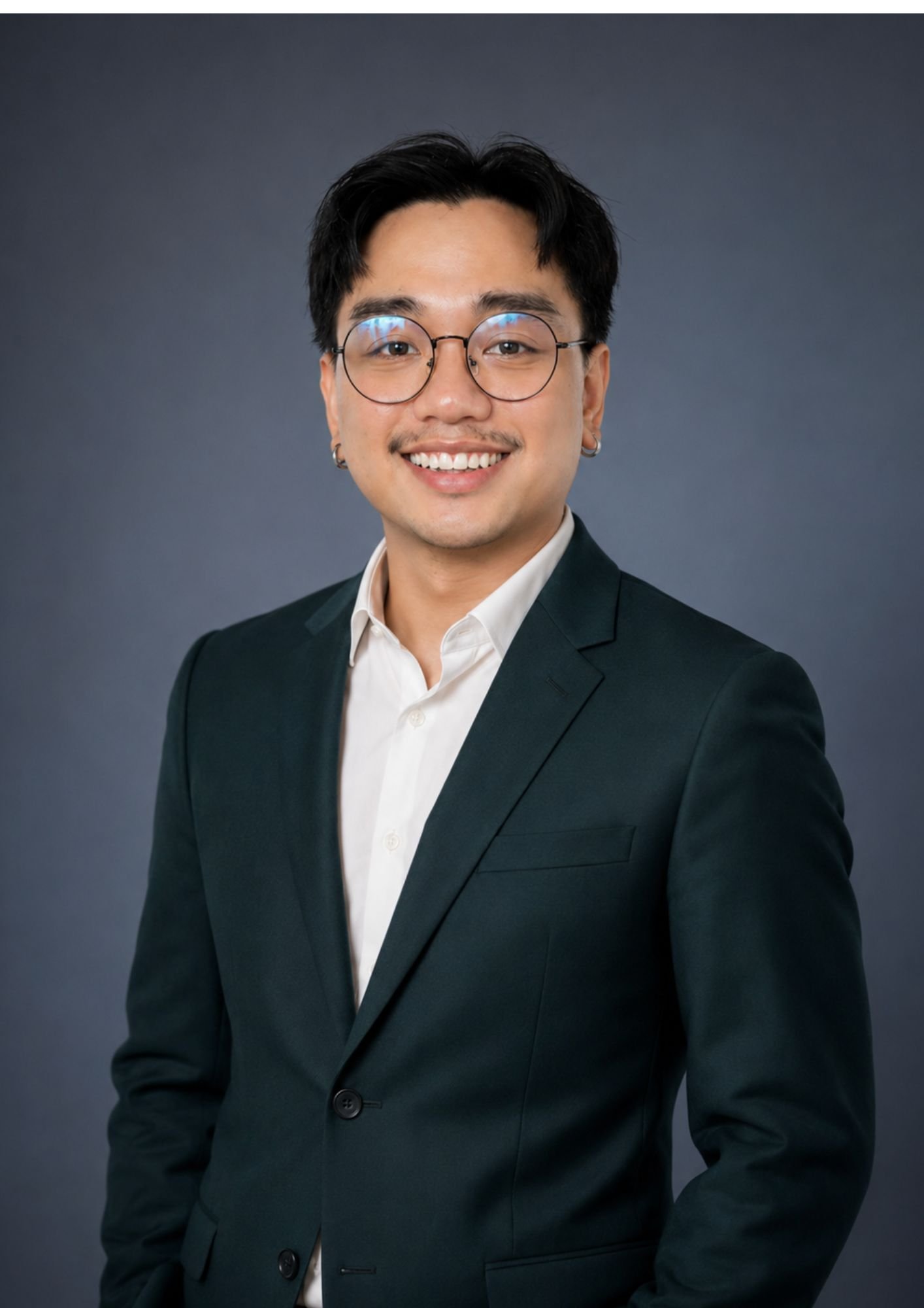 Accountant Offshore Inc. CPA leader professional headshot