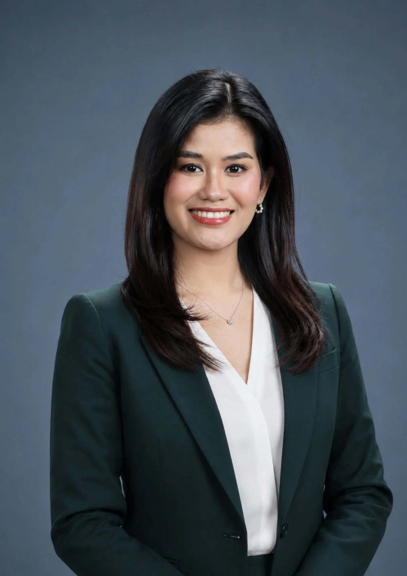 Professional headshot of Accountant Offshore Inc. team member