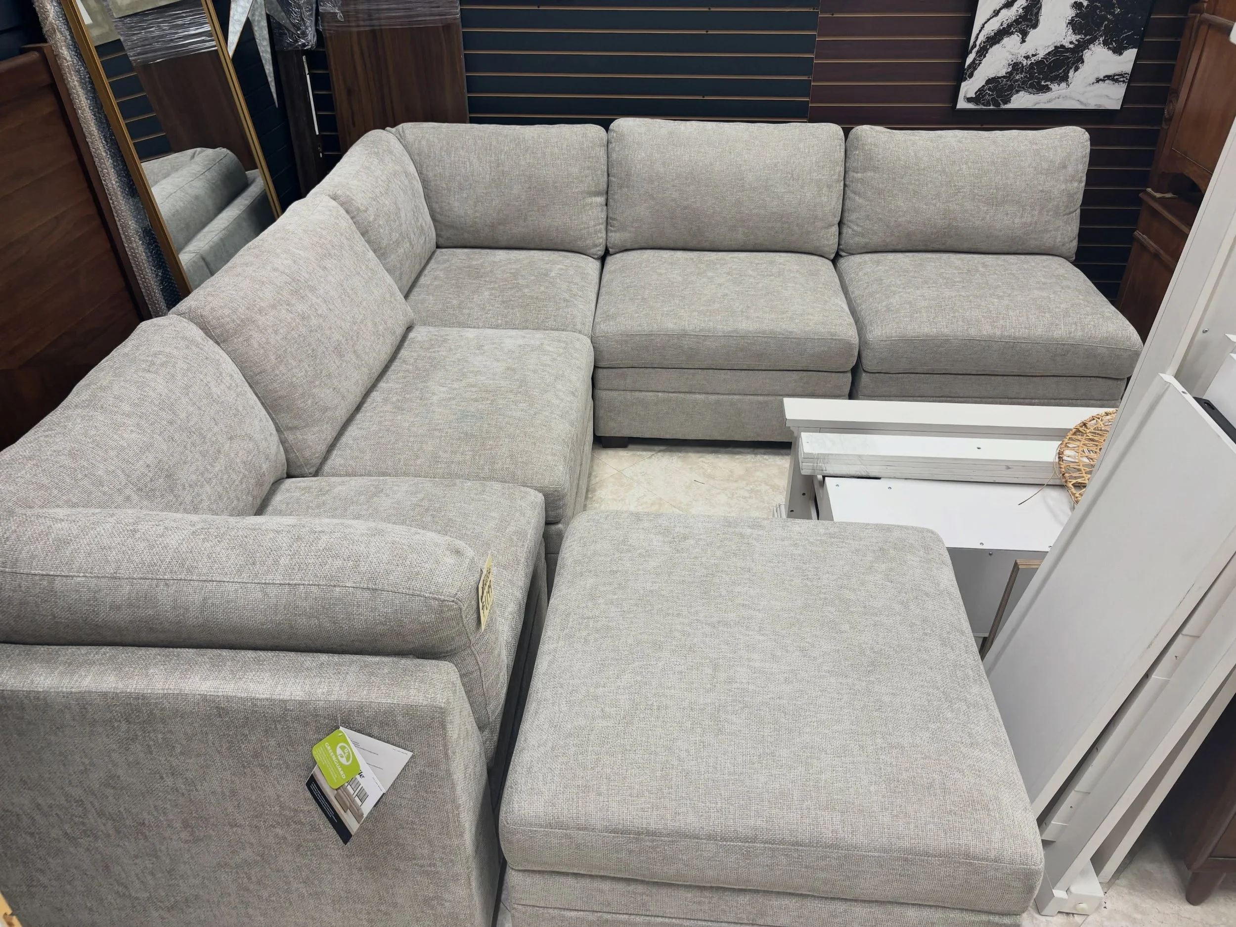 JUST ARRIVED &mdash; another great find at Rhino Decor.

Thomasville 6pc Taupe Modular Sectional w/Ottoman
✅ Like New Condition
📏 107&rdquo; x 107&rdquo;x 38&rdquo; x 37&rdquo;H
💲 1199

Rhino Decor
📍 13393 W Colonial Dr, Winter Garden, FL 34787
🕙