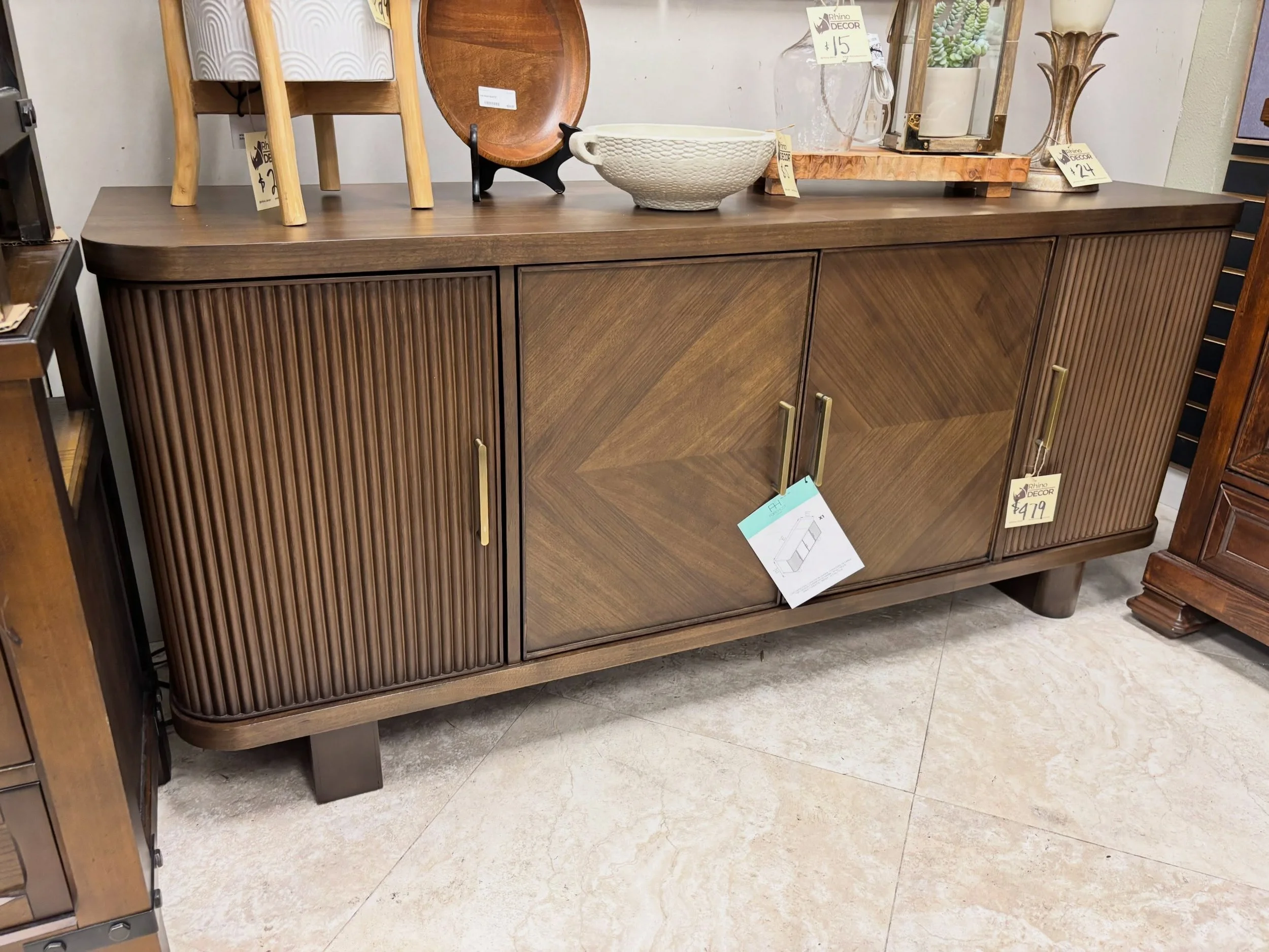 JUST ARRIVED &mdash; classic style, smart savings.

Montebello Walnut Console
✅ Like New Condition
📏 68&rdquo; x 19.5&rdquo; x 30&rdquo;H
💲 479

Available now at Rhino Decor
📍 13393 W Colonial Dr, Winter Garden, FL 34787
🕙 Tue&ndash;Thu 10&ndash;