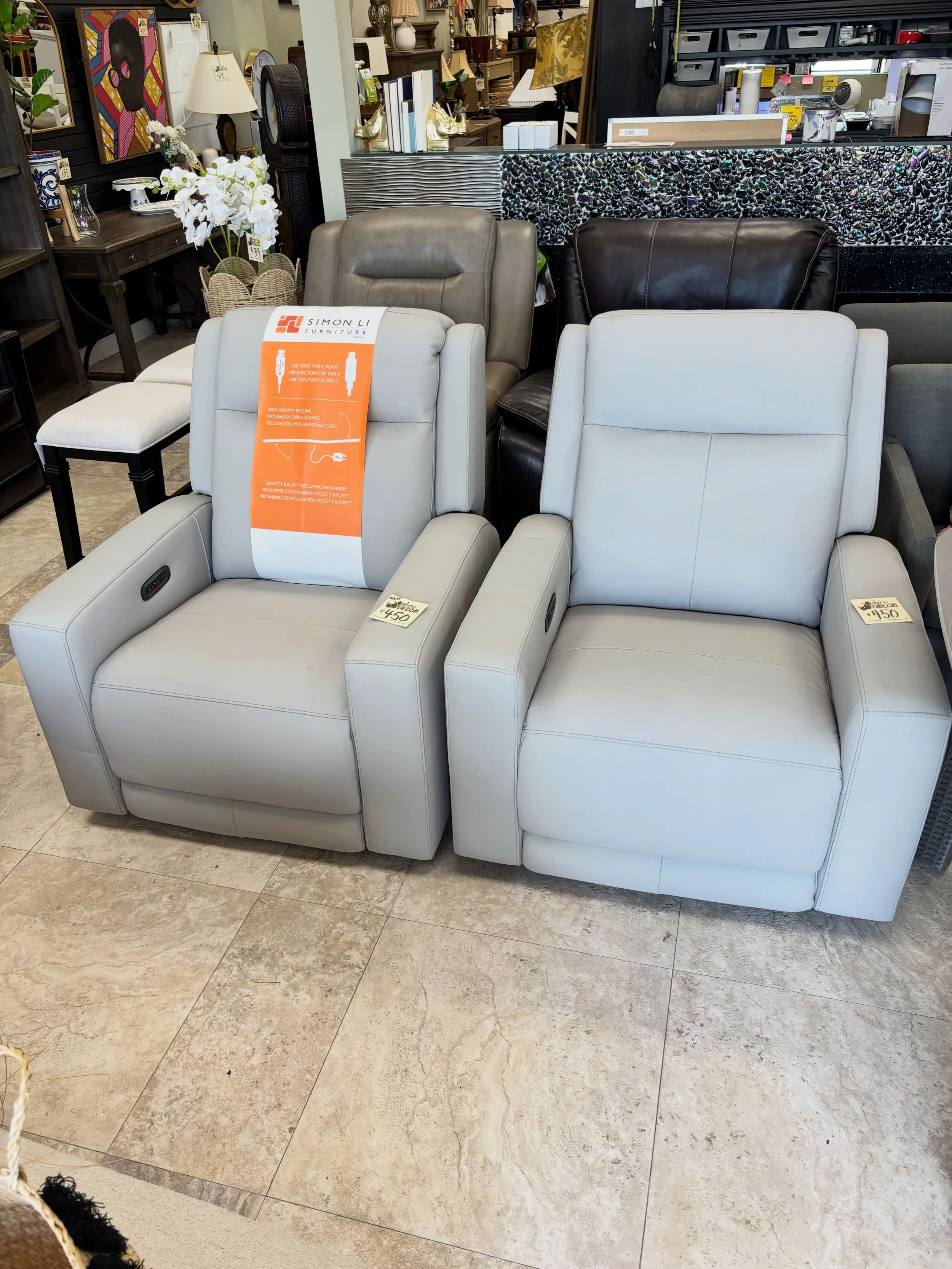 JUST ARRIVED &mdash; a versatile piece with lasting appeal.

Wren Zero Gravity Power Leather Recliner with Power Headrest - 2 available 
✅ New in the box
📏 37&rdquo; x 40&rdquo; x 40.5&rdquo;H
💲 450 each, 2 available 

Available now at Rhino Decor
