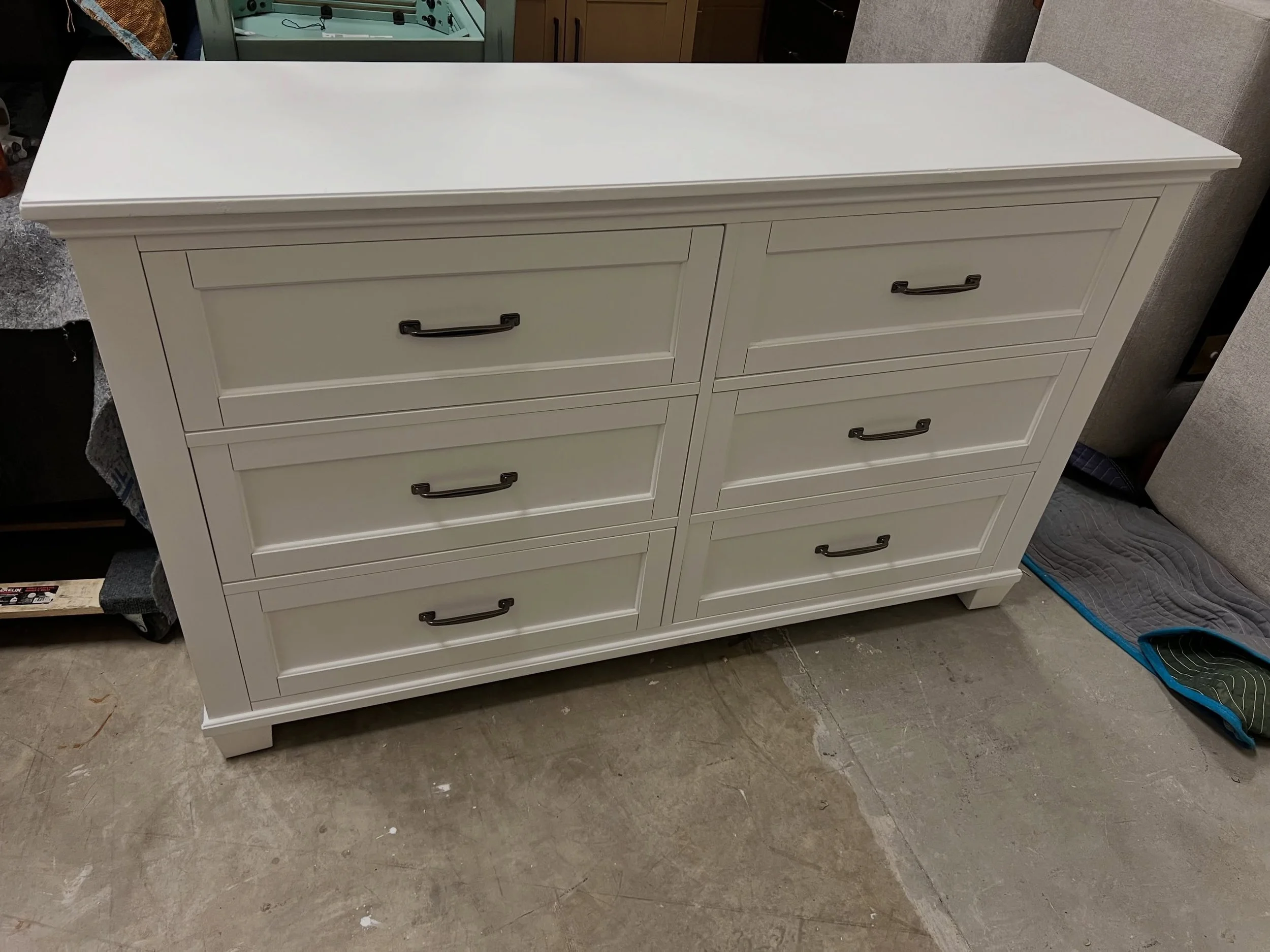 JUST ARRIVED &mdash; and priced to move.

White 6 Drawer Soft Close Dresser
✅ Like New Condition, besides top damaged in transit, has been touched up.
📏 Dresser: 62&rdquo; x 18&rdquo; x 38&rdquo;H
💲350 

Available now at Rhino Decor
📍 13393 W Colo
