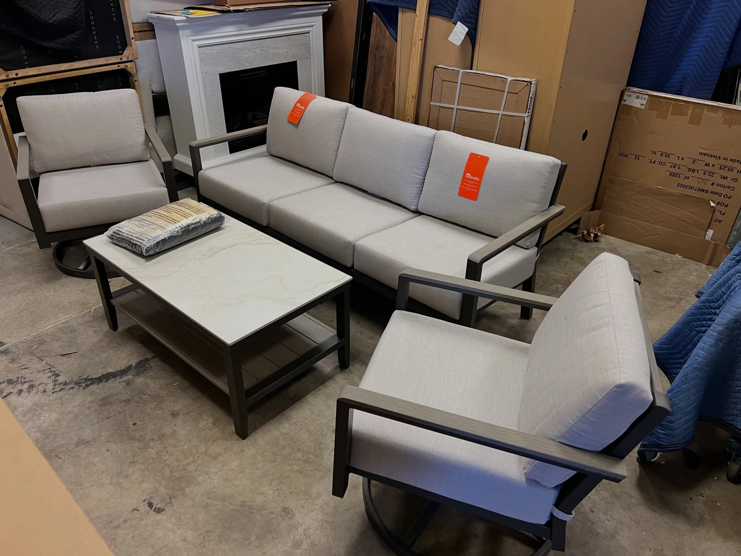 JUST ARRIVED &mdash; don&rsquo;t miss this one.

Nicole 4pc Patio Seating Set
✅ Like New Condition
📏 Chairs: 28&rdquo; x 29&rdquo; x 32&rdquo;H, Sofa: 76&rdquo; x 29&rdquo; x 32&rdquo;H, Coffee Table: 42&rdquo; x 24&rdquo; x 18.5&rdquo;H
 💲 1100

A