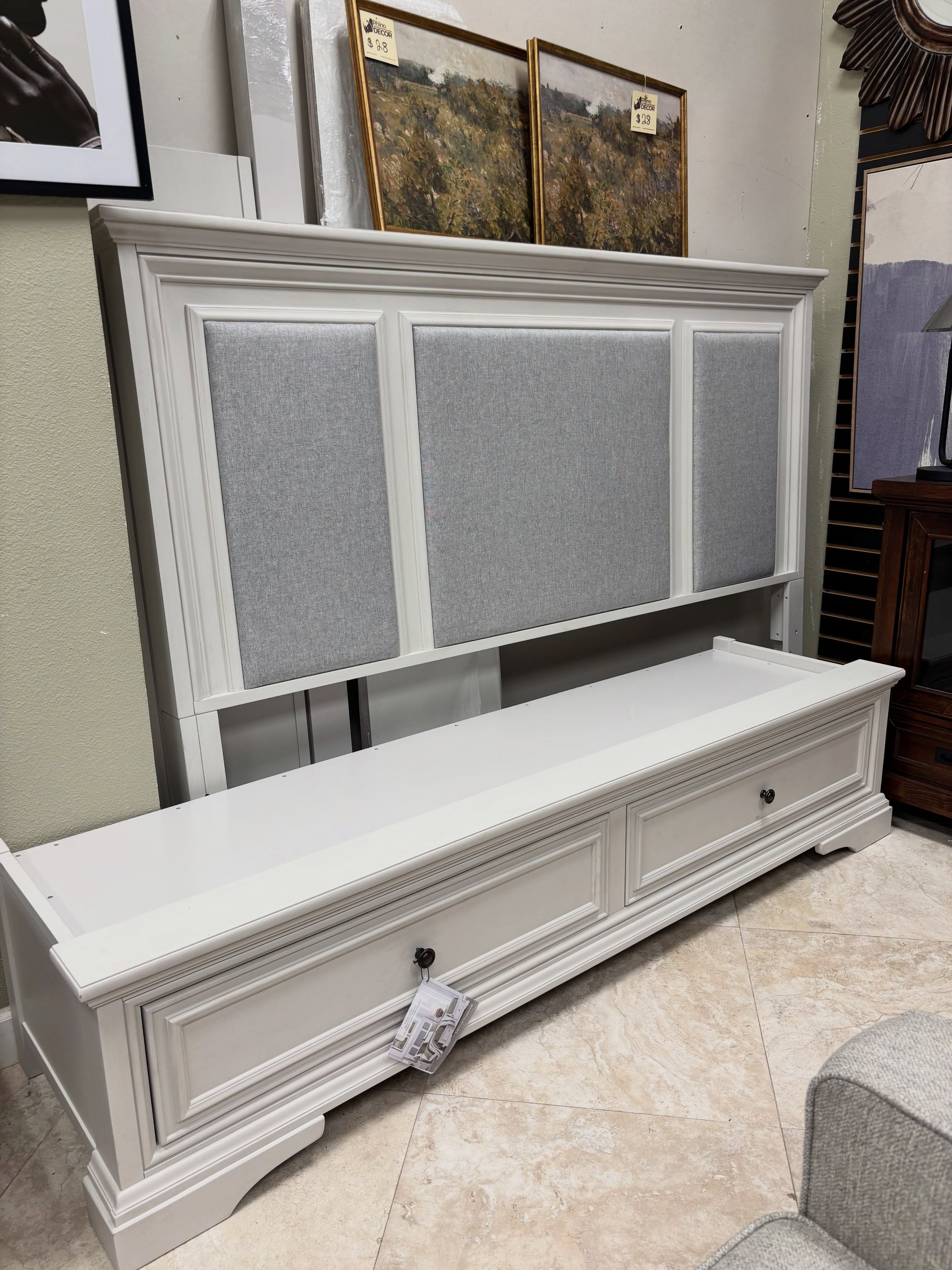 JUST ARRIVED &mdash; well-built and ready to go.

King Off White Bed w/Gray Fabric and Storage Drawers
✅ Like New Condition
📏 83&rdquo; x 89&rdquo; x 58&rdquo;H
 💲 699

Available now at Rhino Decor
📍 13393 W Colonial Dr, Winter Garden, FL 34787
🕙