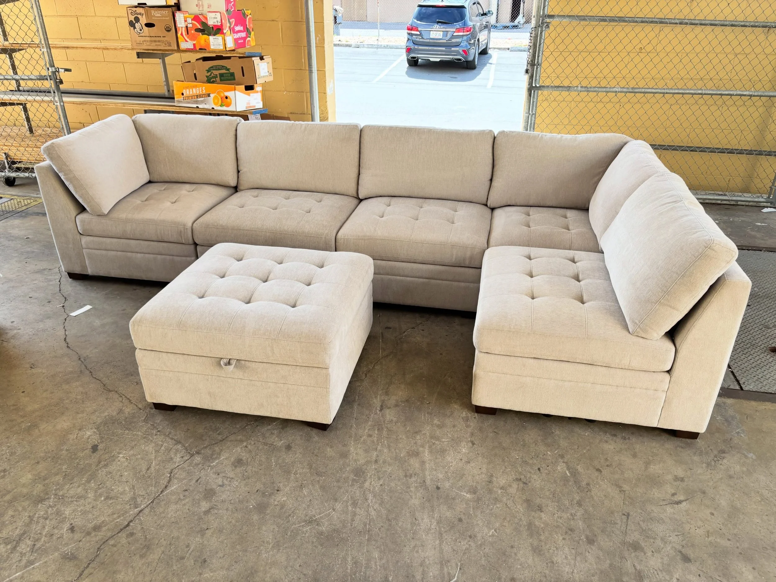 JUST ARRIVED &mdash; another great find at Rhino Decor. 

Thomasville Beige 6pc Modular Sectional w/Ottoman
✅ Like New Condition
📏 107&rdquo; x 107&rdquo;x 38&rdquo; x 37&rdquo;H
💲1199

Rhino Decor
📍 13393 W Colonial Dr, Winter Garden, FL 34787
🕙