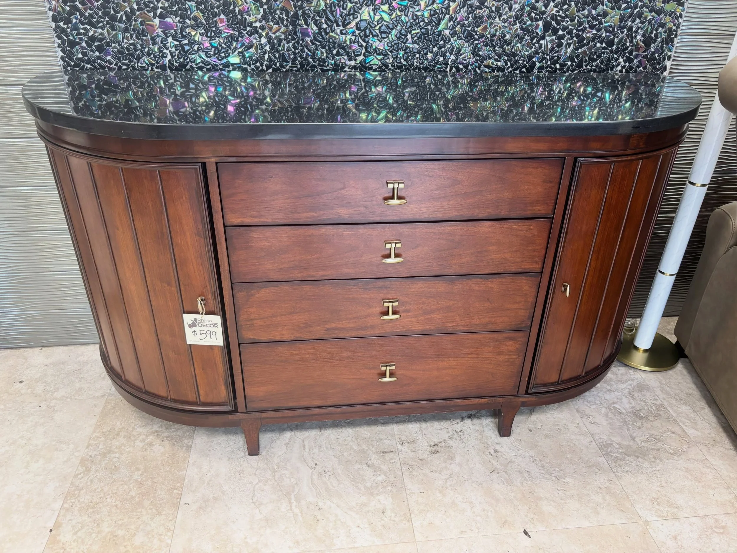JUST ARRIVED &mdash; class style, smart savings🦏

Black Marble Top Buffet by Universal Furniture 
✅ Excellent Condition
📏 (coming soon)
💲599
-
Rhino Decor
📍 13393 W Colonial Dr, Winter Garden, FL 34787
🕙 Tue&ndash;Thu 10&ndash;5 | Fri&ndash;Sat 