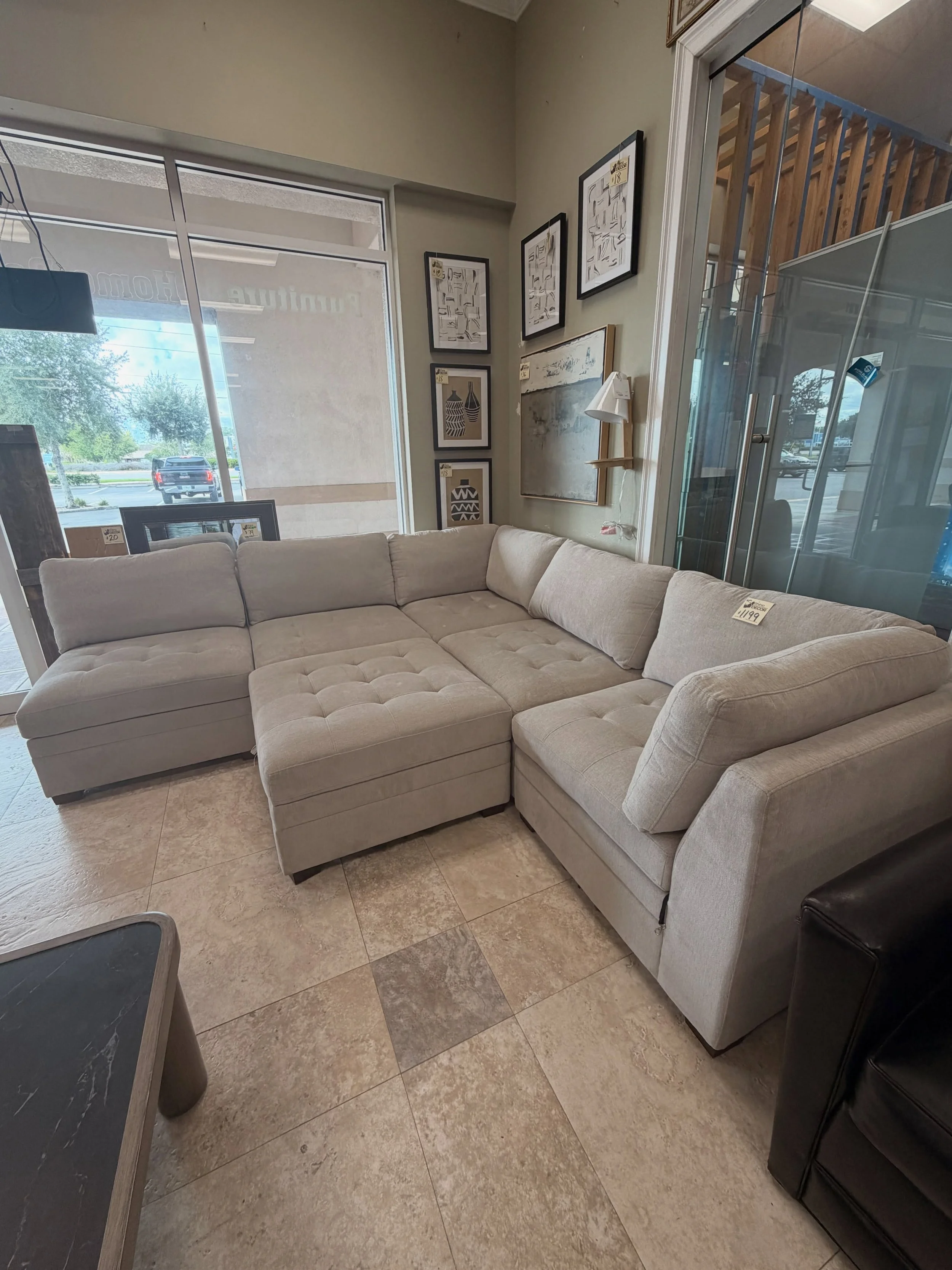 JUST ARRIVED &mdash; another great find at Rhino Decor. 

Thomasville Beige 6pc Modular Sectional w/Ottoman
✅ Like New Condition
📏 107&rdquo; x 107&rdquo;x 38&rdquo; x 37&rdquo;H
💲1199

Rhino Decor
📍 13393 W Colonial Dr, Winter Garden, FL 34787
🕙