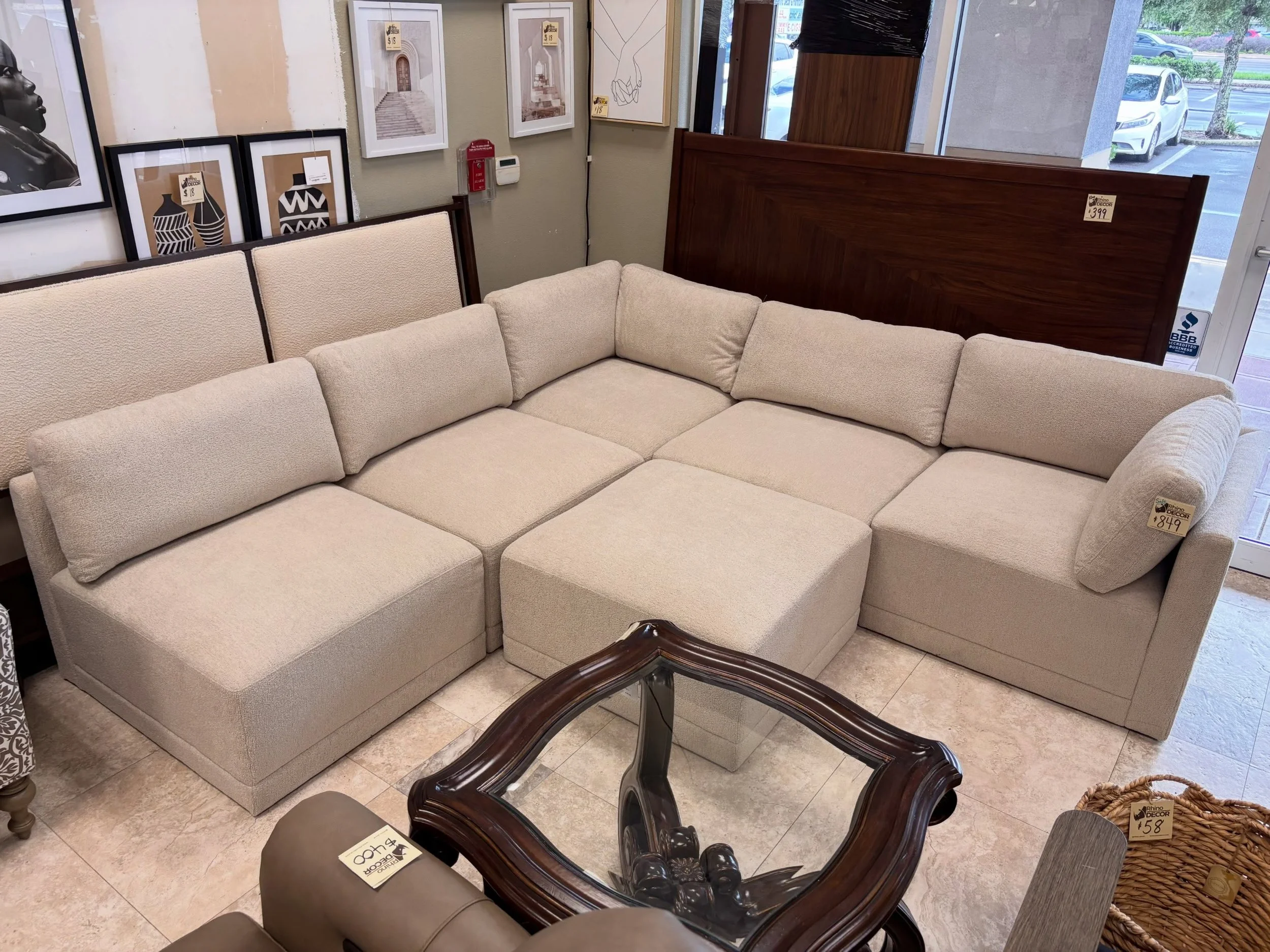 LOWERED PRICE &mdash; another great find at Rhino Decor.

6pc Thomasville Cream Modular Sectional
✅ Like New Condition
📏 69.5&rdquo; x 139&rdquo; x 37.5&rdquo; x 33.5&rdquo;H
💲 850

Available now at Rhino Decor
📍 13393 W Colonial Dr, Winter Garden