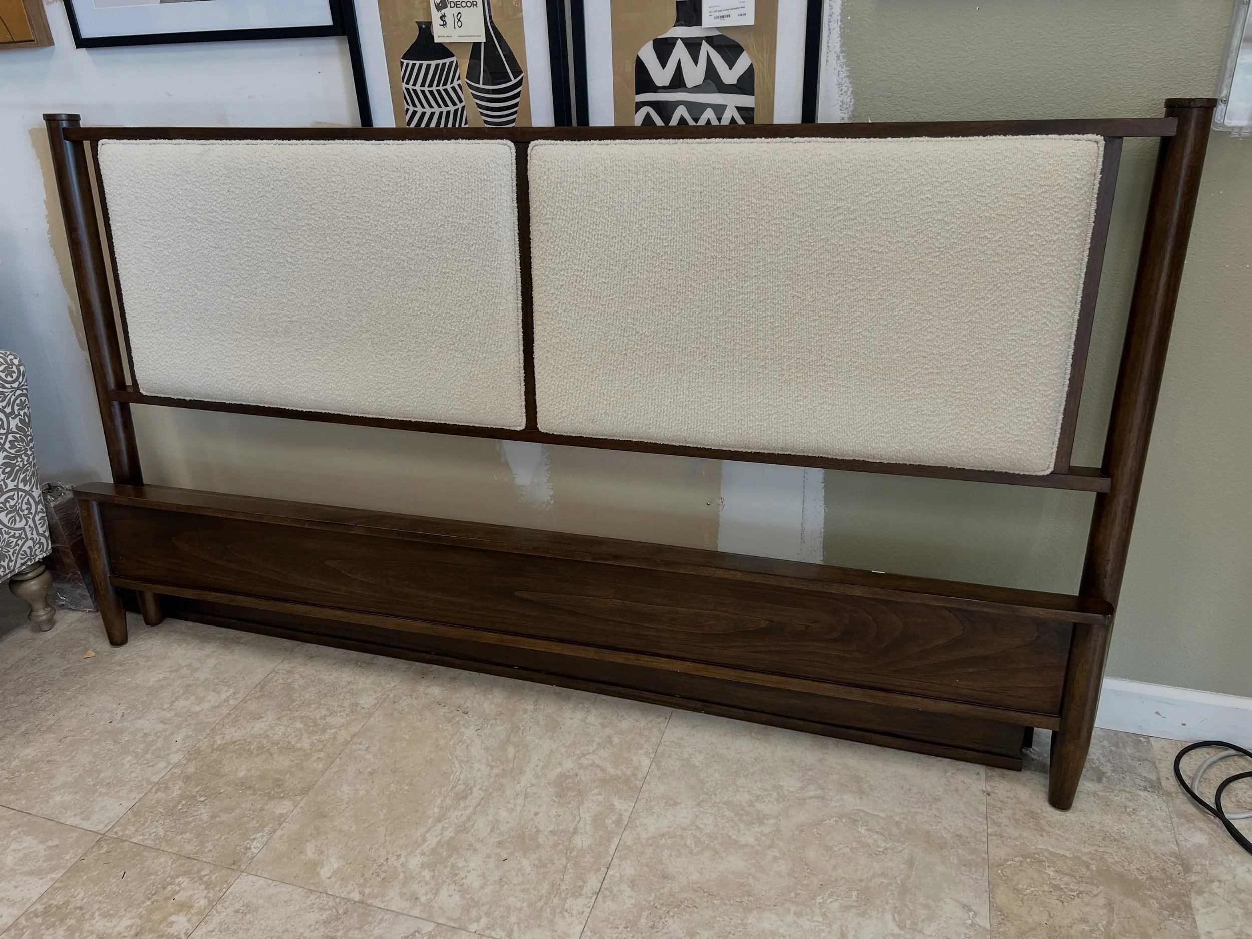 JUST ARRIVED &mdash; another great find at Rhino Decor 🦏

Brown &amp; Cream Boucle Fabric King Bed Frame
✅ Excellent Condition
📏 82&rdquo; x 87&rdquo; x 45&rdquo;H
💲 349

Rhino Decor
📍 13393 W Colonial Dr, Winter Garden, FL 34787
🕙 Tue&ndash;Thu