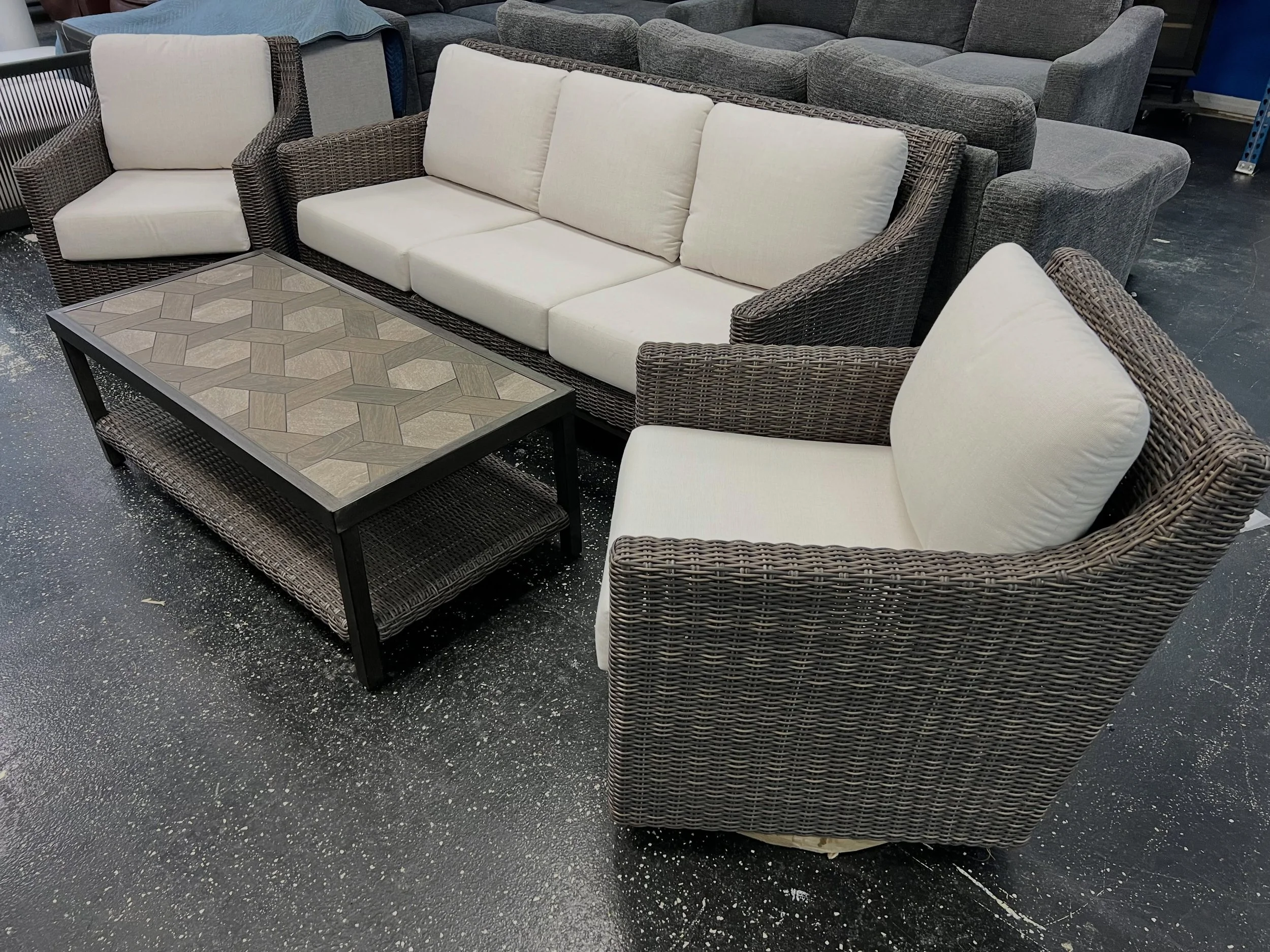 JUST ARRIVED &mdash; will not last long!! 🦏

4pc Brown Woven Wicker Patio Set 
✅ Excellent Condition
📏 Sofa: 74&rdquo; x 34&rdquo; x 35&rdquo;H, Chairs: 29&rdquo; x 32&rdquo; x 36.5&rdquo;H, CT: 44&rdquo; x 28&rdquo; x 21&rdquo;H
💲1100

Rhino Deco