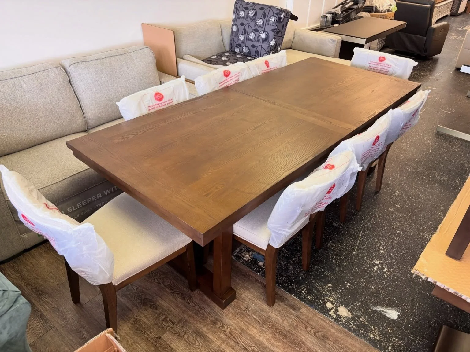 JUST ARRIVED &mdash; by popular demand!! 🦏 

Mendocino 9pc Dining Table Set
✅ Like New Condition
📏 Table: 96&rdquo; x 40&rdquo; x 30&rdquo;H, Chairs: 20.5&rdquo; x 24&rdquo; x 33&rdquo;H, Leaf : 18&rdquo;.
💲 1099

Rhino Decor
📍 13393 W Colonial D