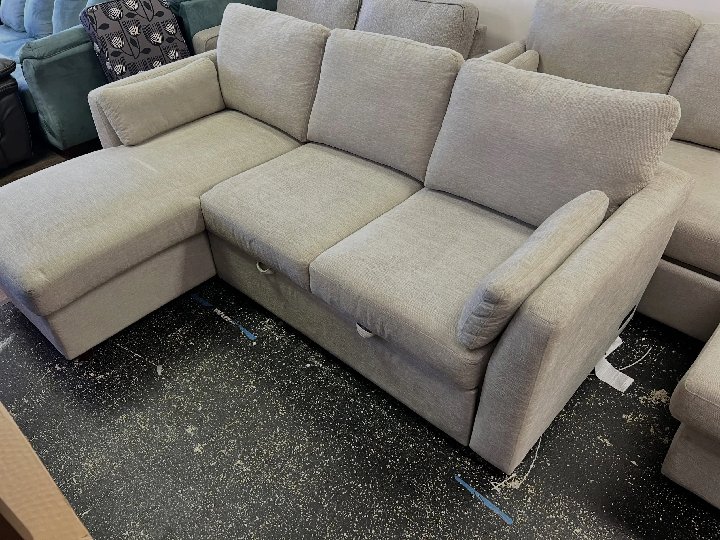 JUST ARRIVED &mdash; do not miss out on this one! 🦏

Beige Sofa Chaise w/Pullout Bed
✅ Like New Condition
📏 89&rdquo; x 65&rdquo; x 37.5&rdquo;H
💲649

Rhino Decor
📍 13393 W Colonial Dr, Winter Garden, FL 34787
🕙 Tue&ndash;Thu 10&ndash;5 | Fri&nd