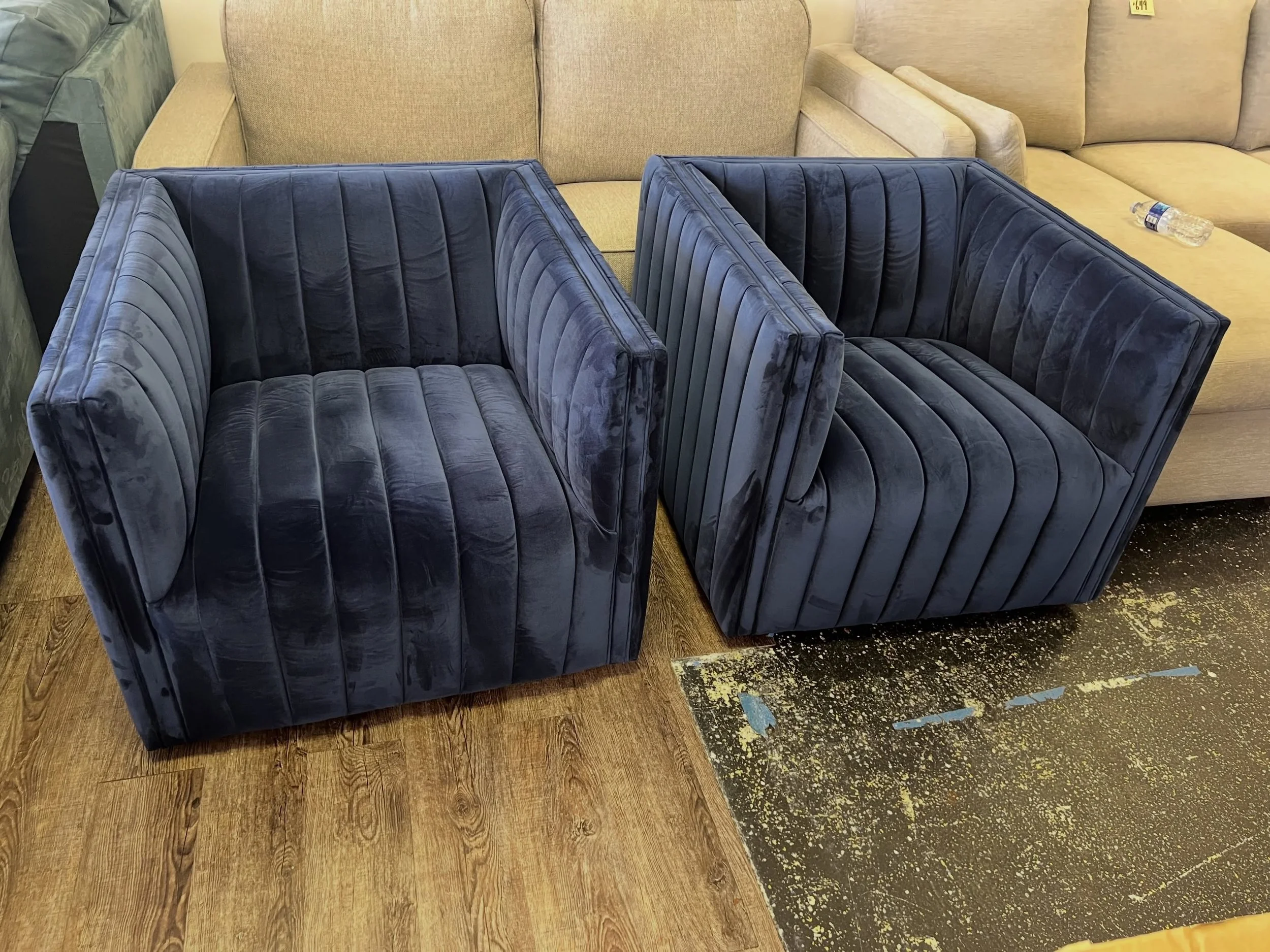 JUST ARRIVED &mdash; another great find at Rhino Decor 🦏

Lulu + Georgia Blue Roz Swivel Chairs (2)
✅ Excellent Condition
📏 31&rdquo; x 34&rdquo; x 26.5&rdquo;H
💲799 for both

Rhino Decor
📍 13393 W Colonial Dr, Winter Garden, FL 34787
🕙 Tue&ndas