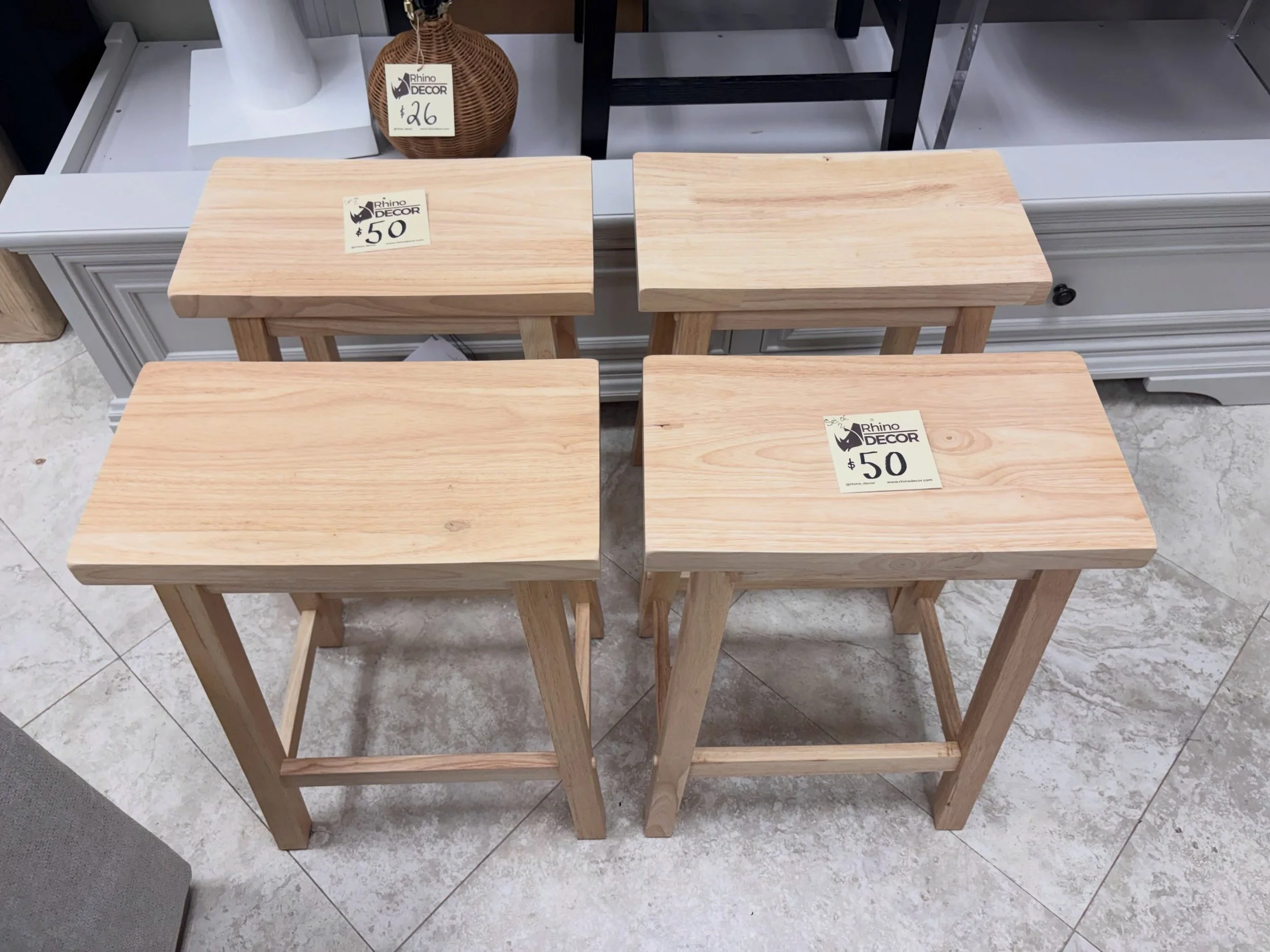 JUST ARRIVED &mdash; another great find at Rhino Decor.

Light wood stools, set of 2
✅ Great Condition 
📏 17&rdquo; x  9&rdquo; x 24&rdquo; H
 💲 50 each set, 2 sets available 

Available now at Rhino Decor
📍 13393 W Colonial Dr, Winter Garden, FL 