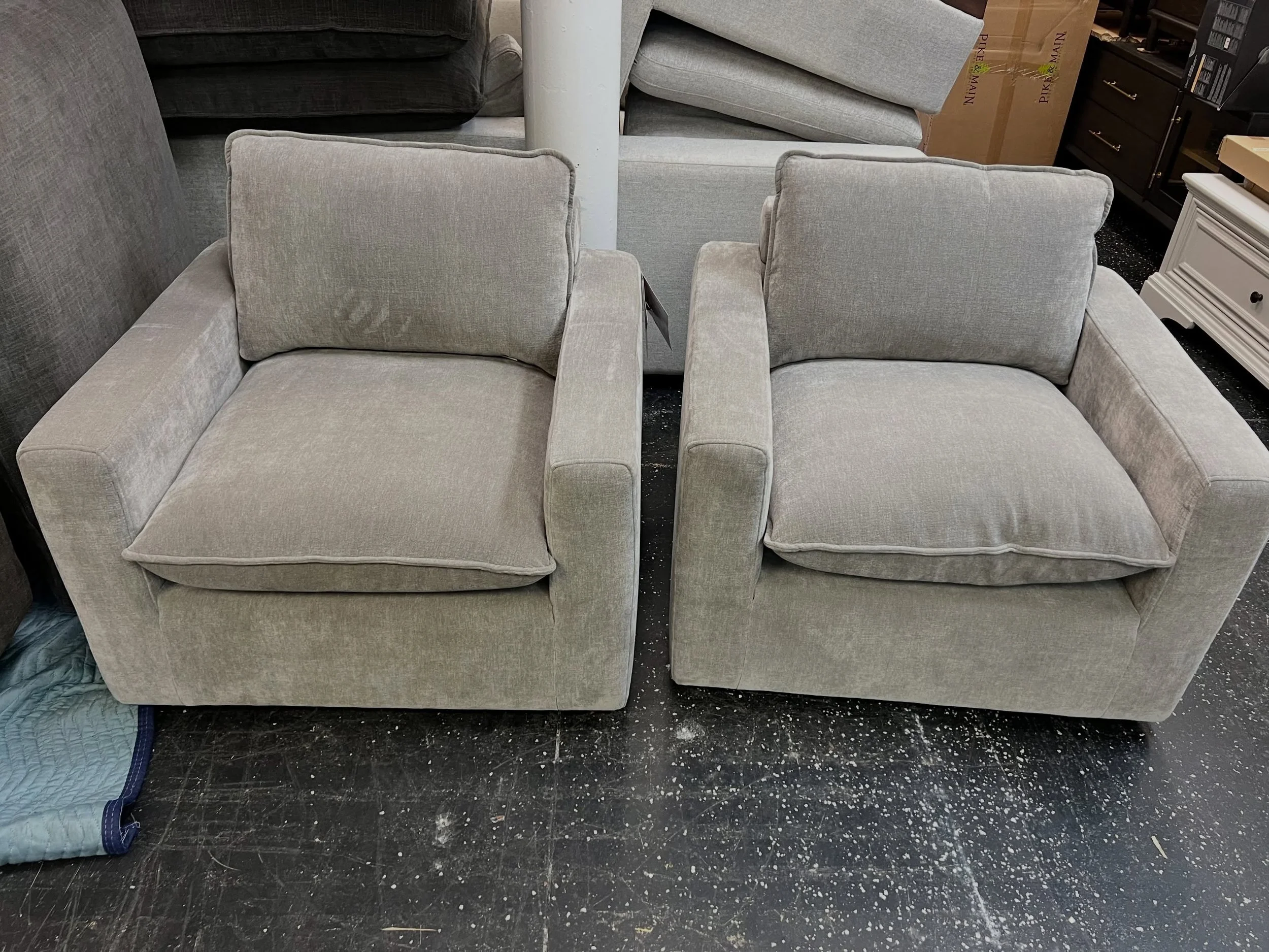 JUST ARRIVED &mdash; another great find at Rhino Decor.

Gray Sereen Accent Chair 
✅ Like New Condition
📏 37.5&rdquo; x 35.5&rdquo; x 33.5&rdquo;H
💲 225 each, 4 available

Rhino Decor
📍 13393 W Colonial Dr, Winter Garden, FL 34787
🕙 Tue&ndash;Thu