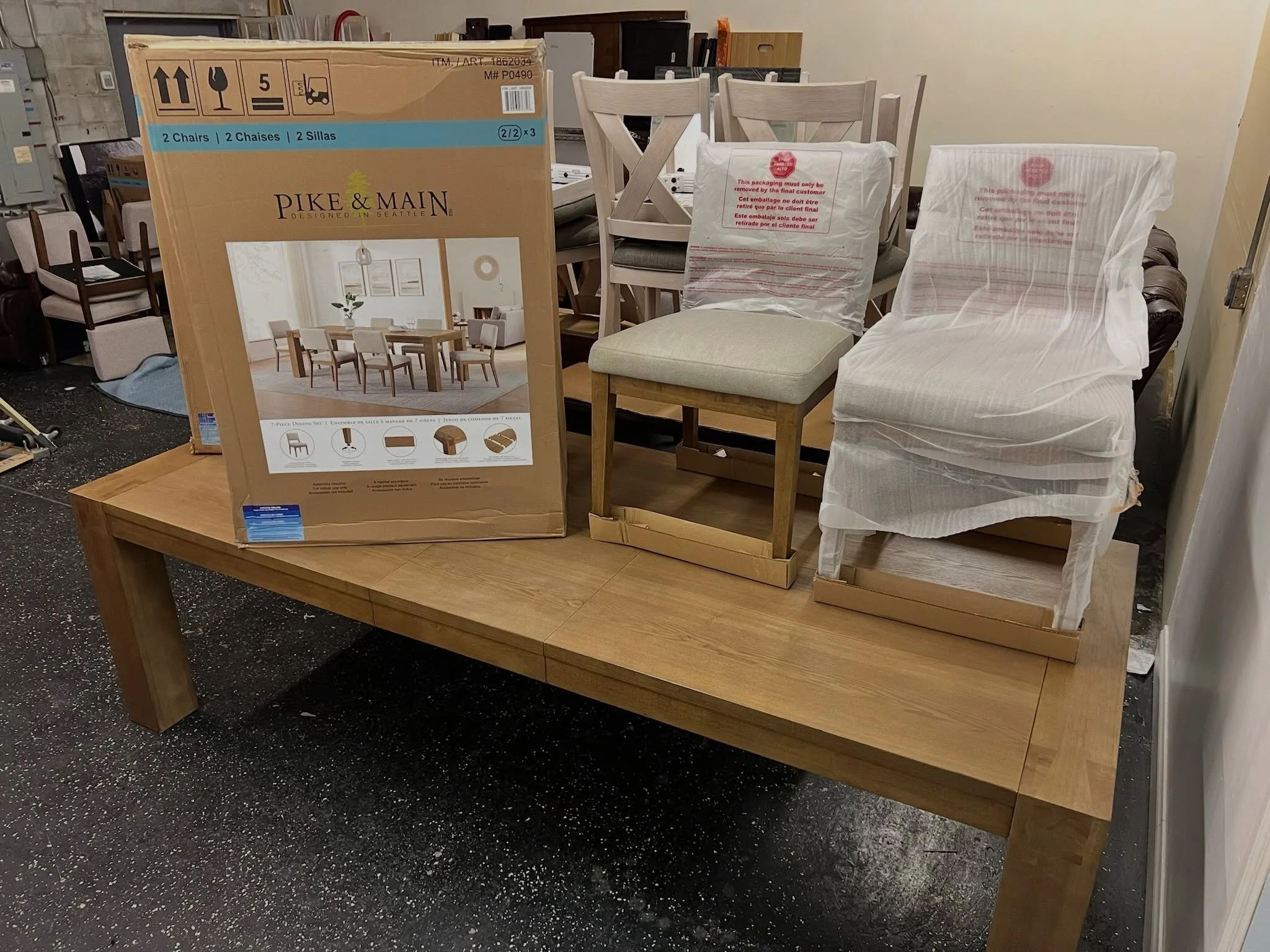 🦏💥SOLD💥🦏

Cowen Light Wood Dining Table, 6 Chairs + Leaf
✅Like New Condition, Chairs In Box (small blemish on table top)
📏 Table: 82&rdquo; x 40&rdquo; x 30&rdquo;H, Chairs: 20.5&rdquo; x 24&rdquo; x 34.5&rdquo;H, Leaf: 18&rdquo;. 

Rhino Decor
