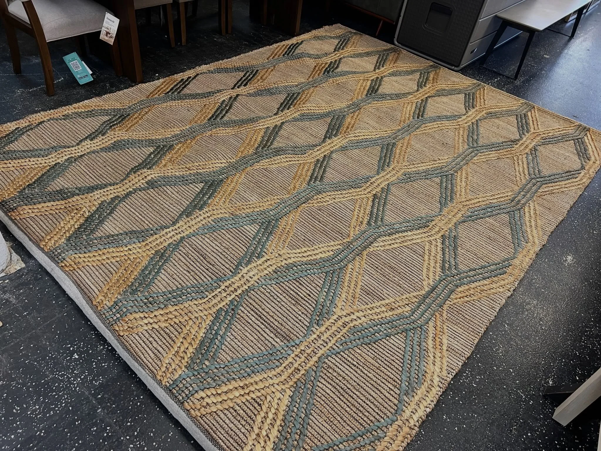 JUST ARRIVED &mdash; Half off retail price 🦏😳

Jute/Cotton Geometric Indoor Rug by Villa by Classic Home 9&rsquo;x12&rsquo;
✅New Condition
📏 9&rsquo; x 12&rsquo; 
💲500

Rhino Decor
📍 13393 W Colonial Dr, Winter Garden, FL 34787
🕙 Tue&ndash;Thu 