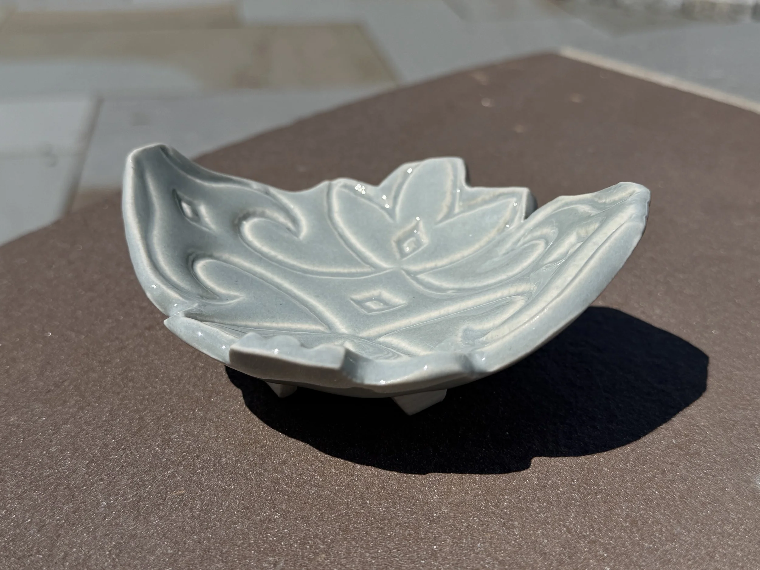 Storm-Cloud Dish
